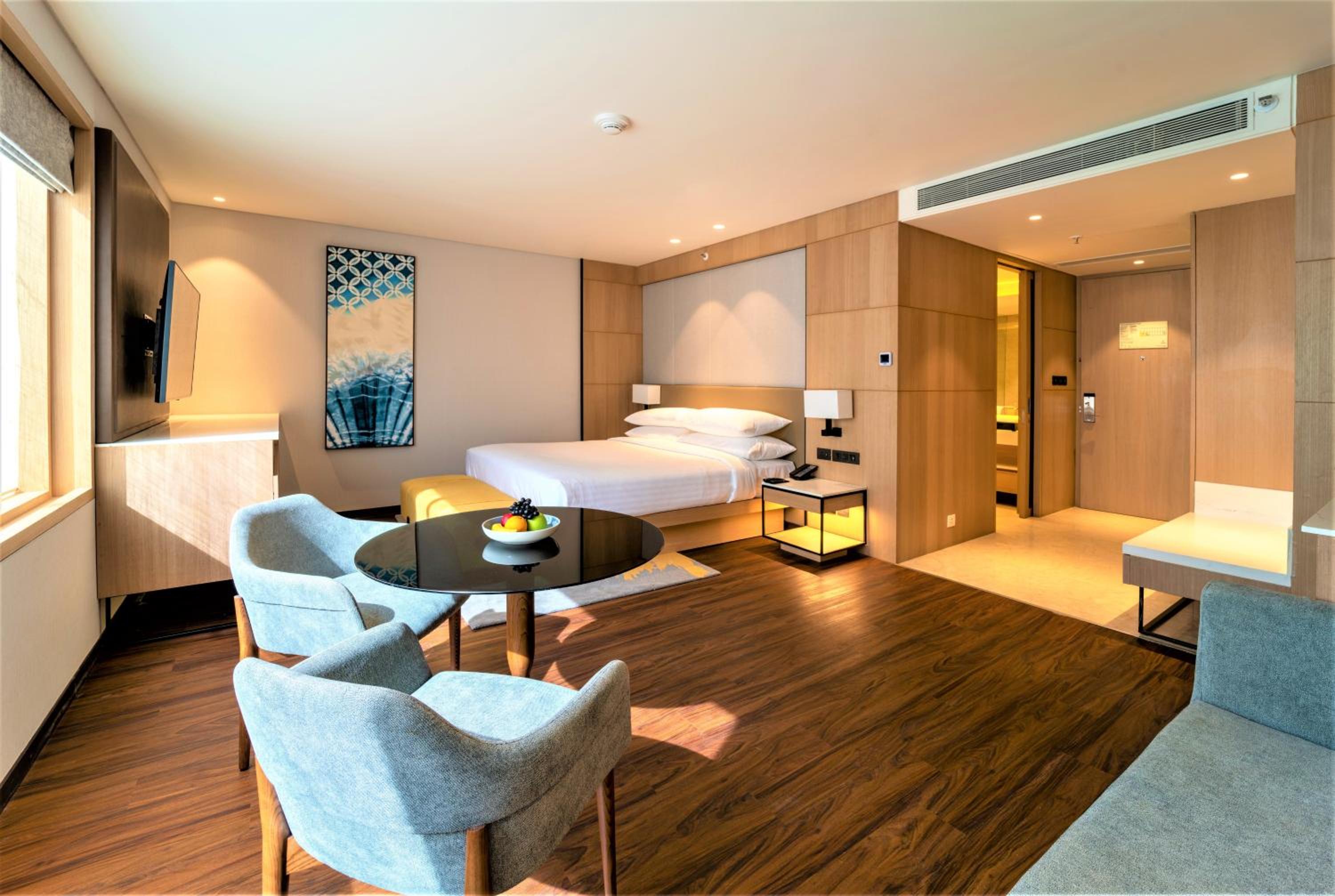 Executive King – 20% Discount on F&B and Laundry Service Executive King – 20% Discount on F&B and Laundry Service