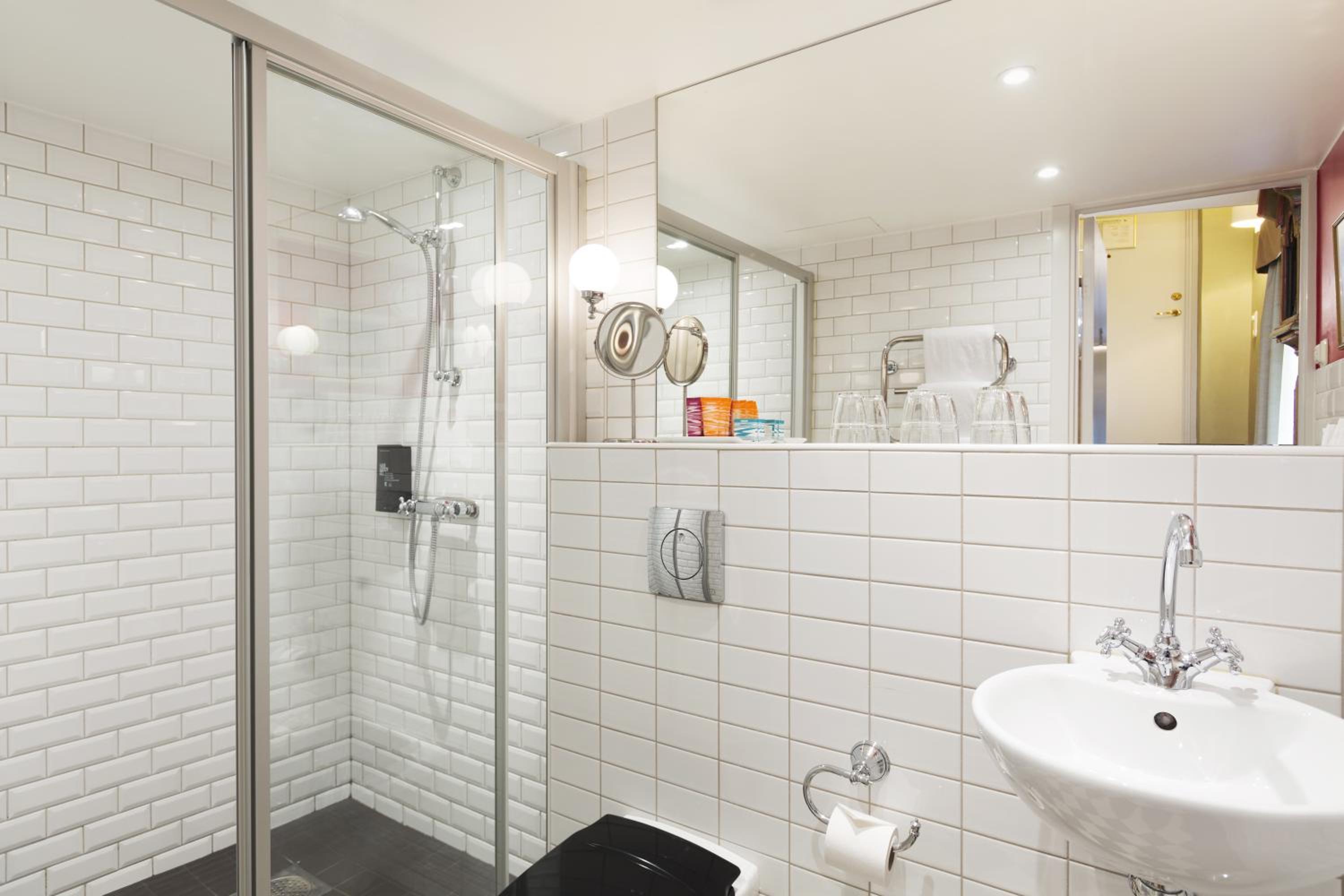 Superior Triple Room - Photo 4