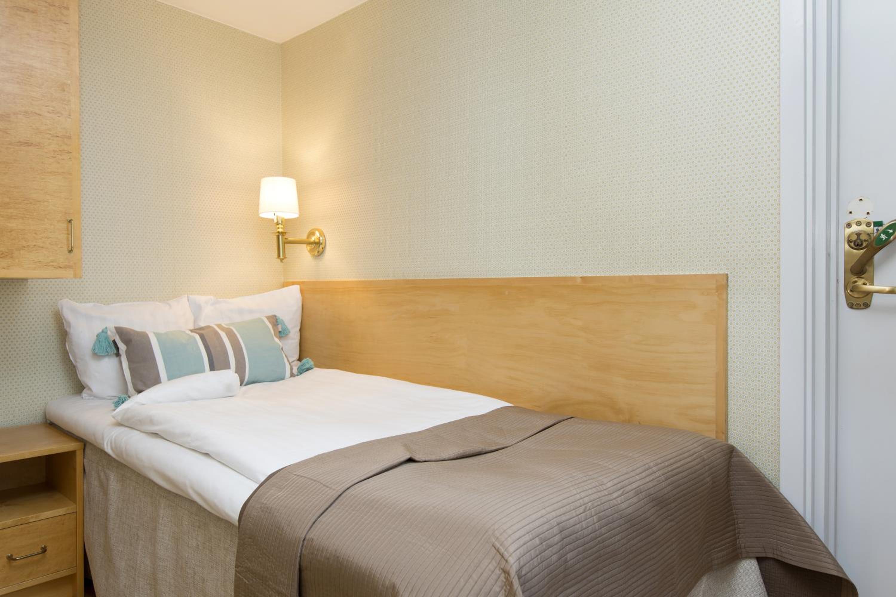 Superior Triple Room - Photo 9