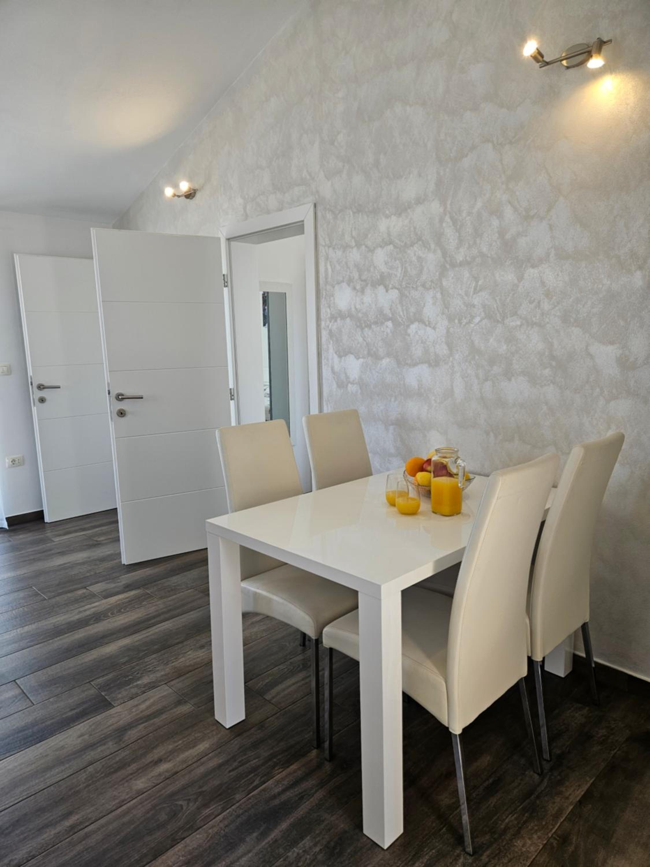 One-Bedroom Apartment - Photo 65