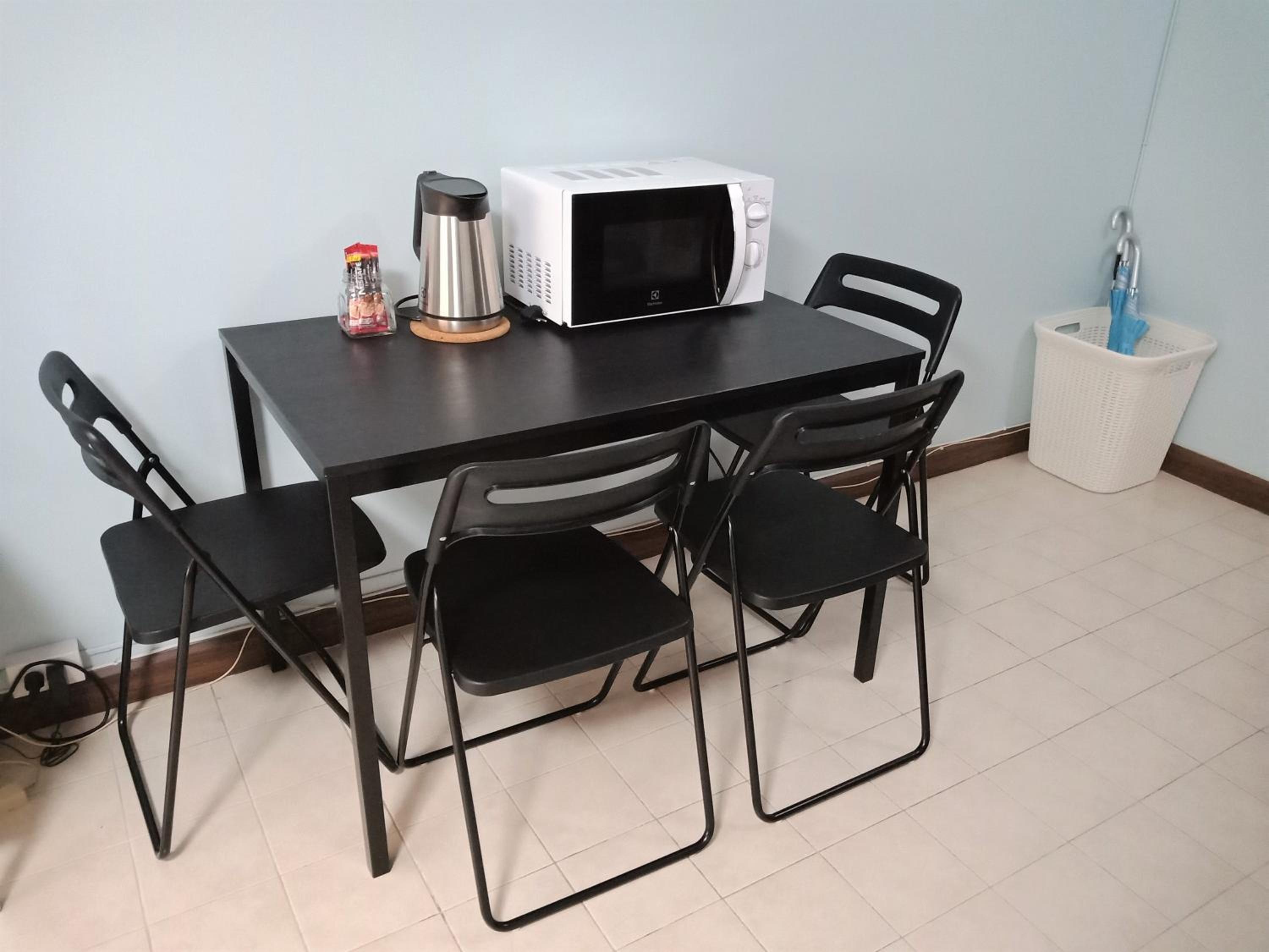 One-Bedroom Apartment - Photo 10
