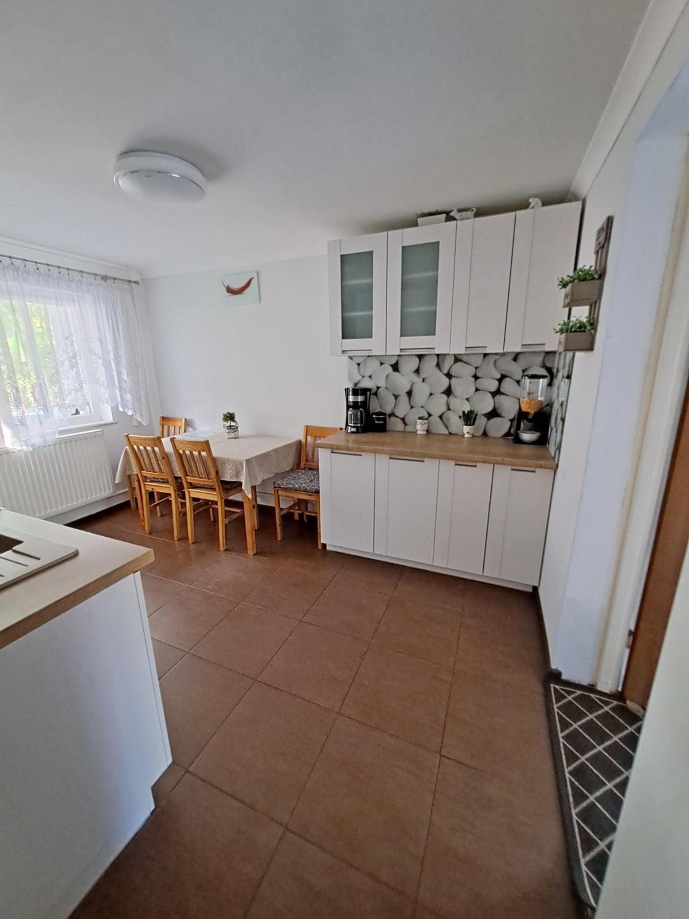Two-Bedroom Apartment - Photo 6