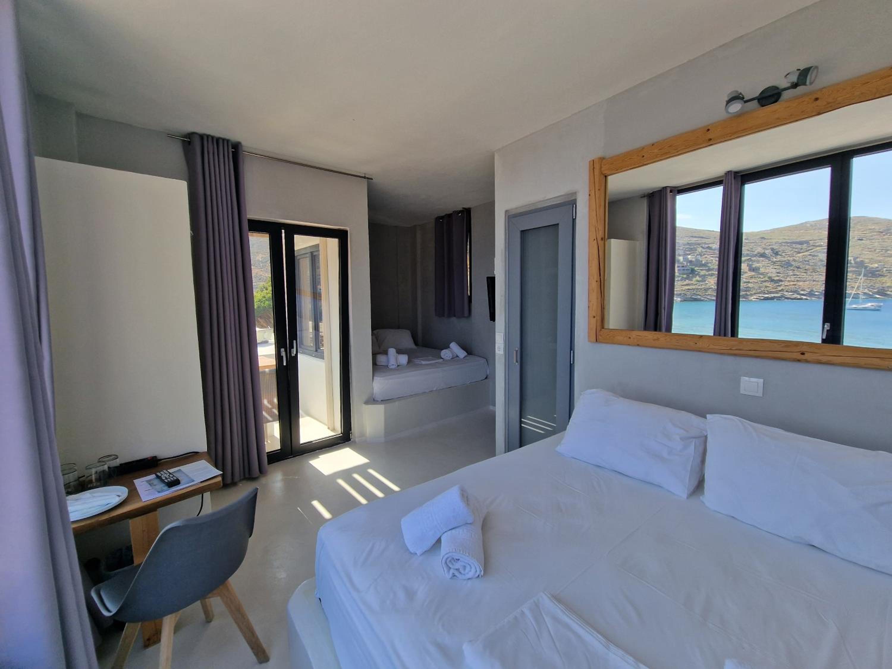 Quadruple Room with Sea View