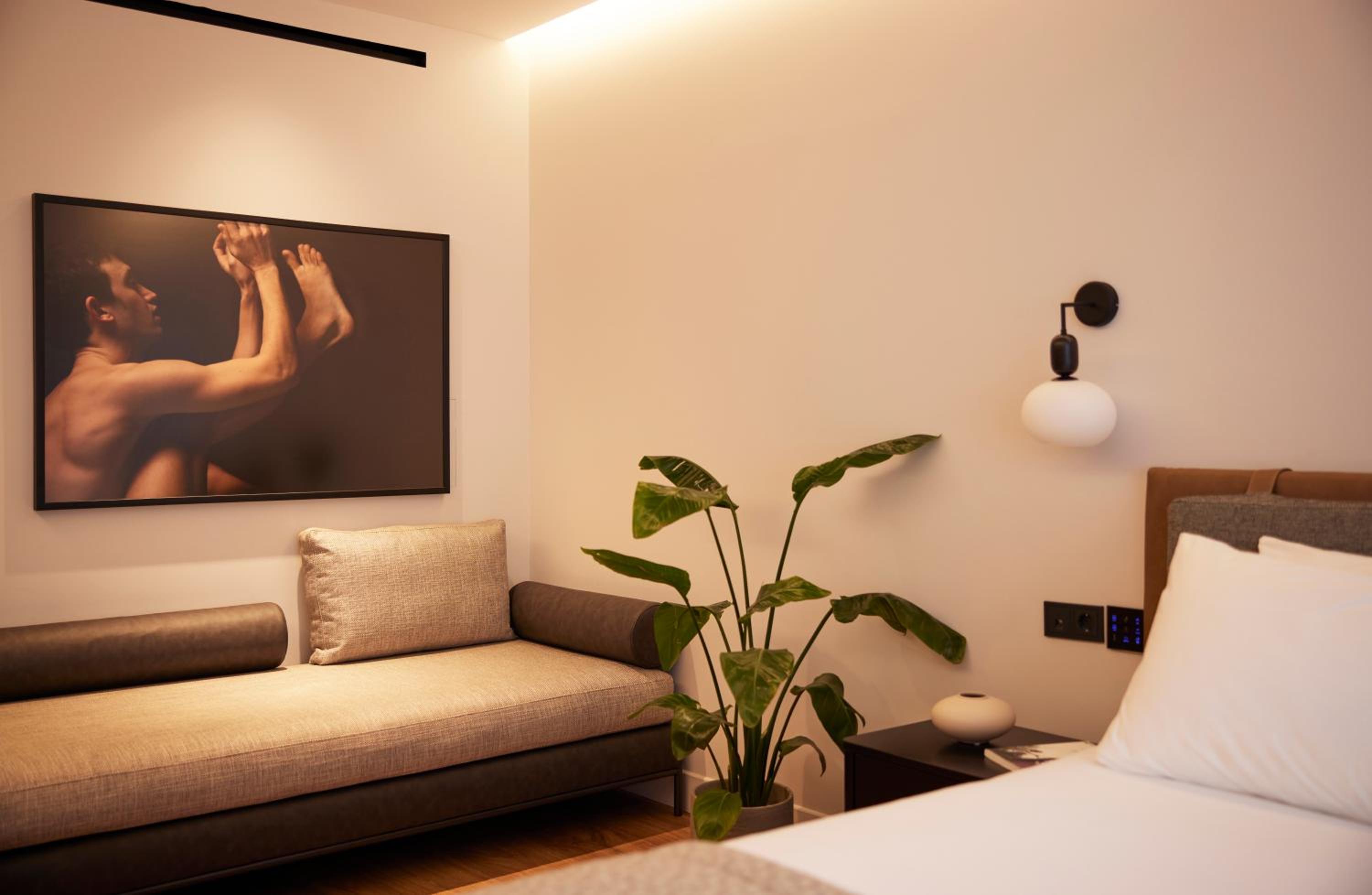 Teight Junior Suite - Photo 6