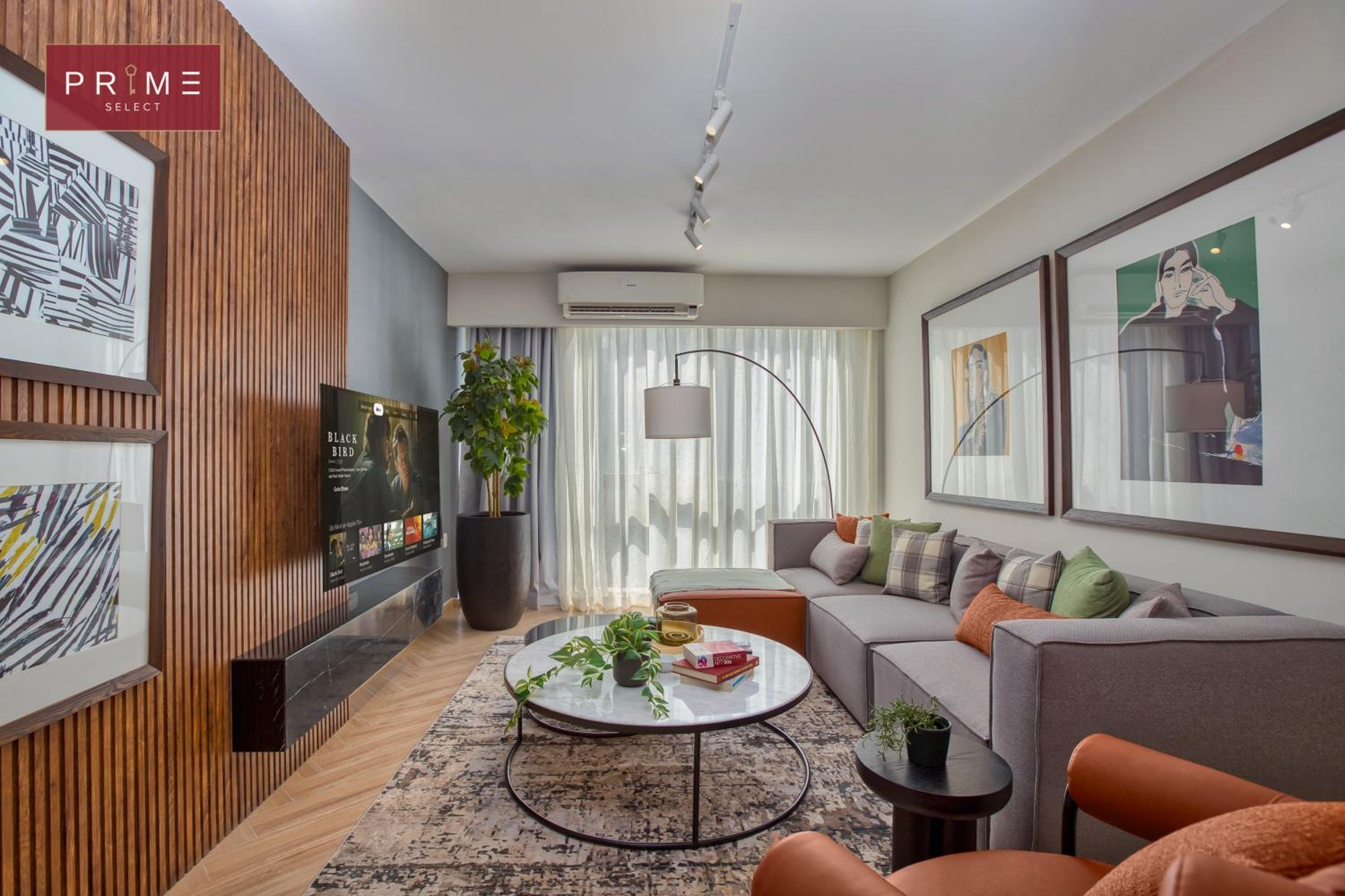 Apartment photo 2