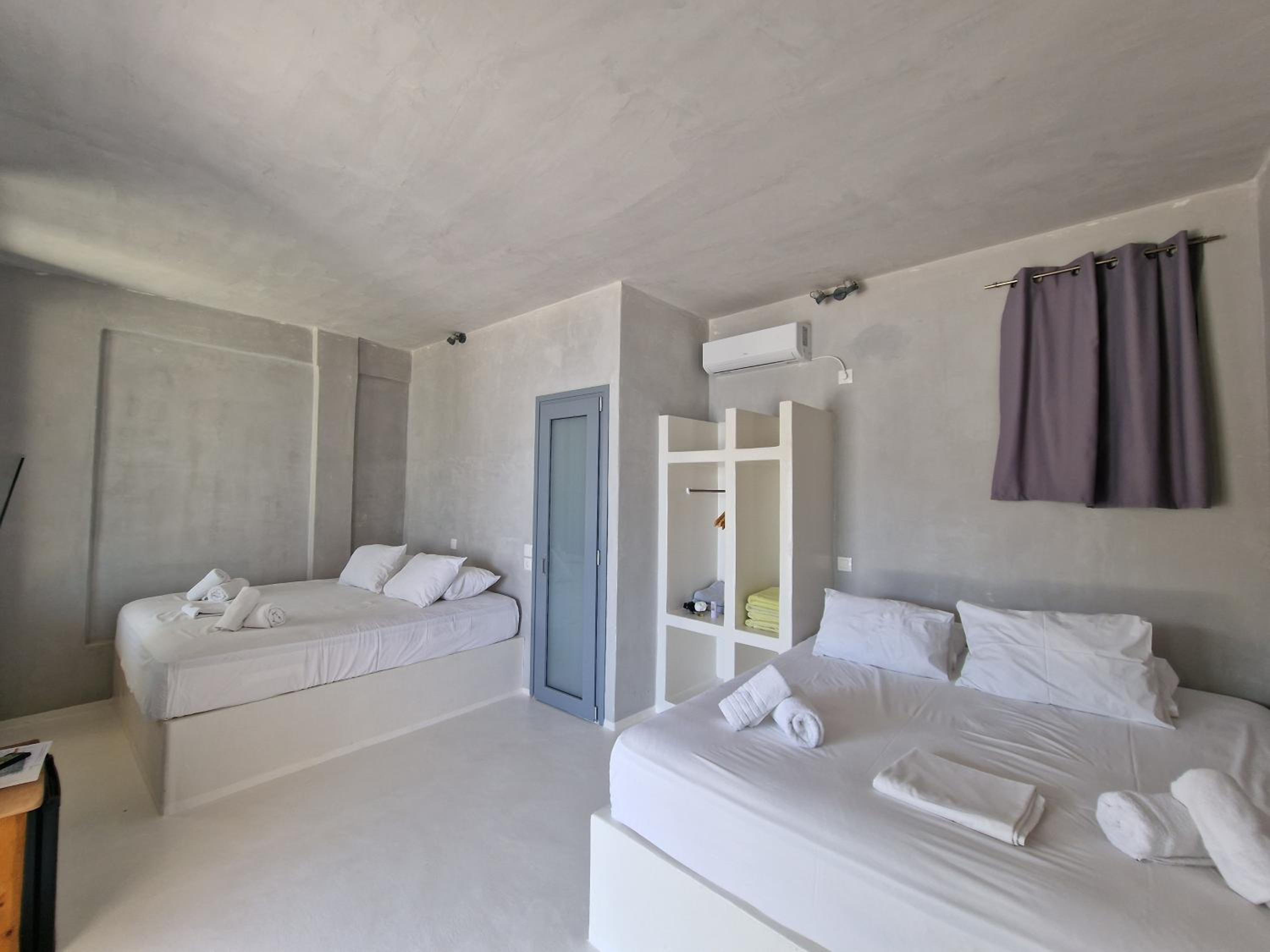 Quadruple Room with Sea View