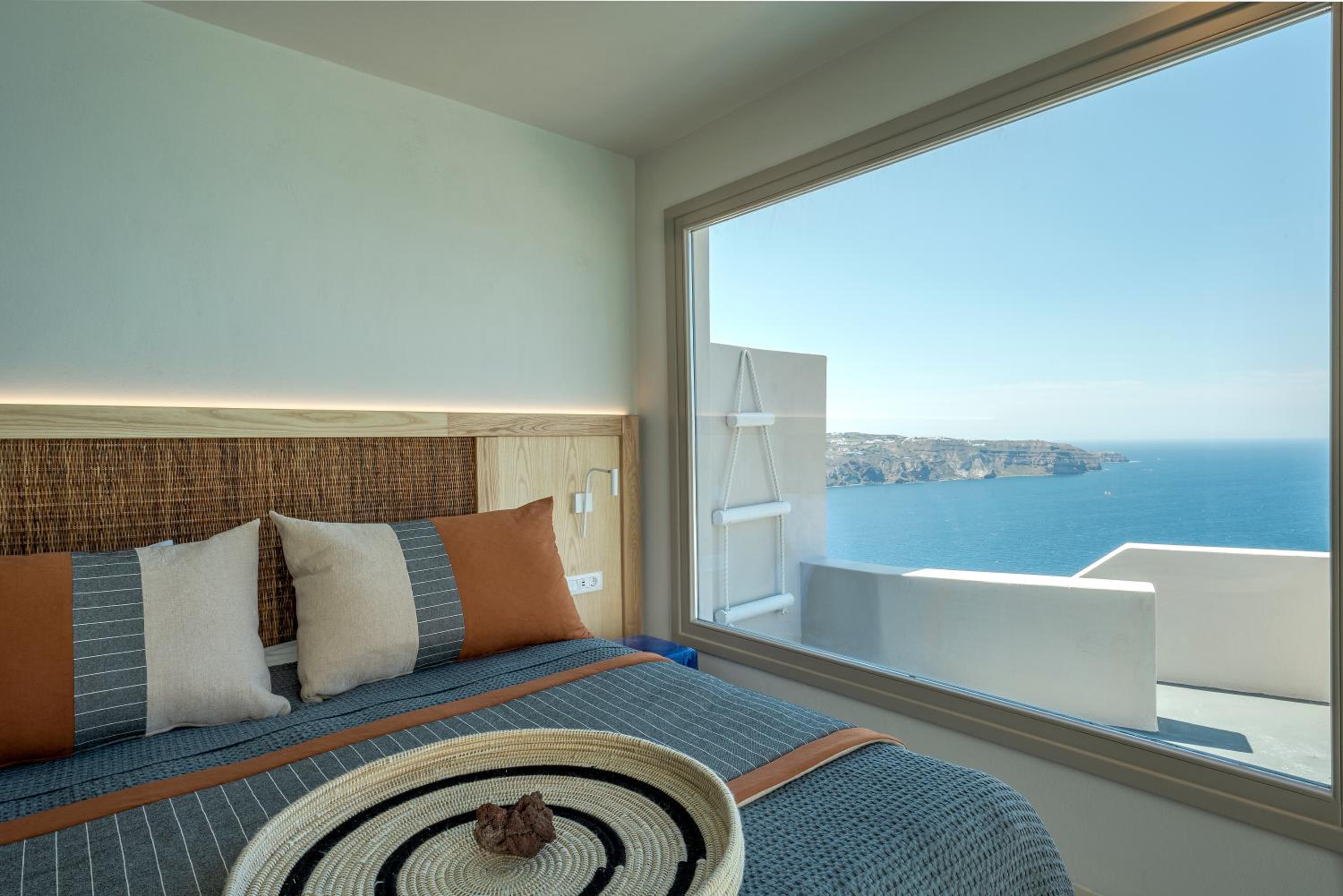 Suite with Private Pool - Photo 19