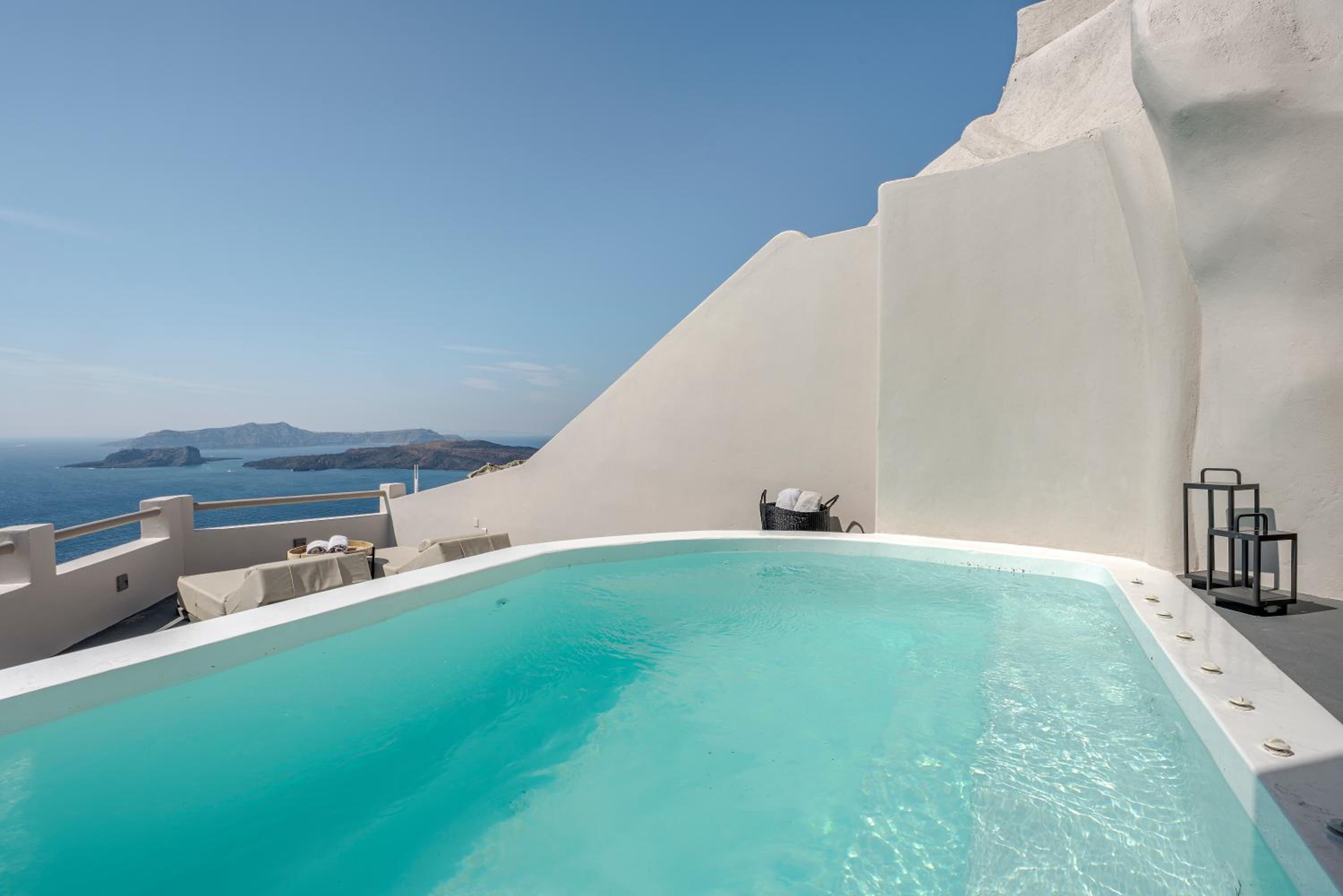 Suite with Private Pool - Photo 2