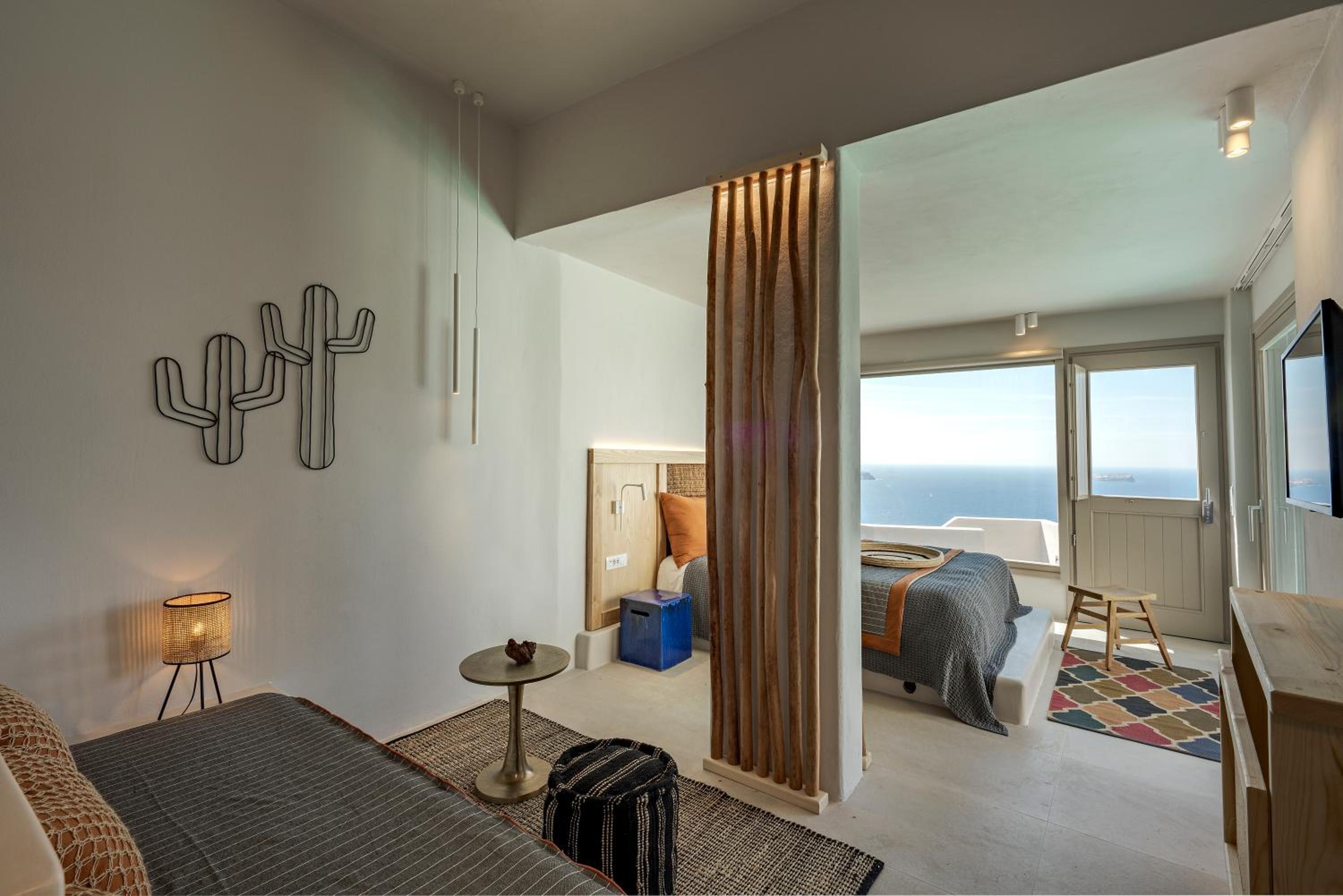 Suite with Private Pool - Photo 8
