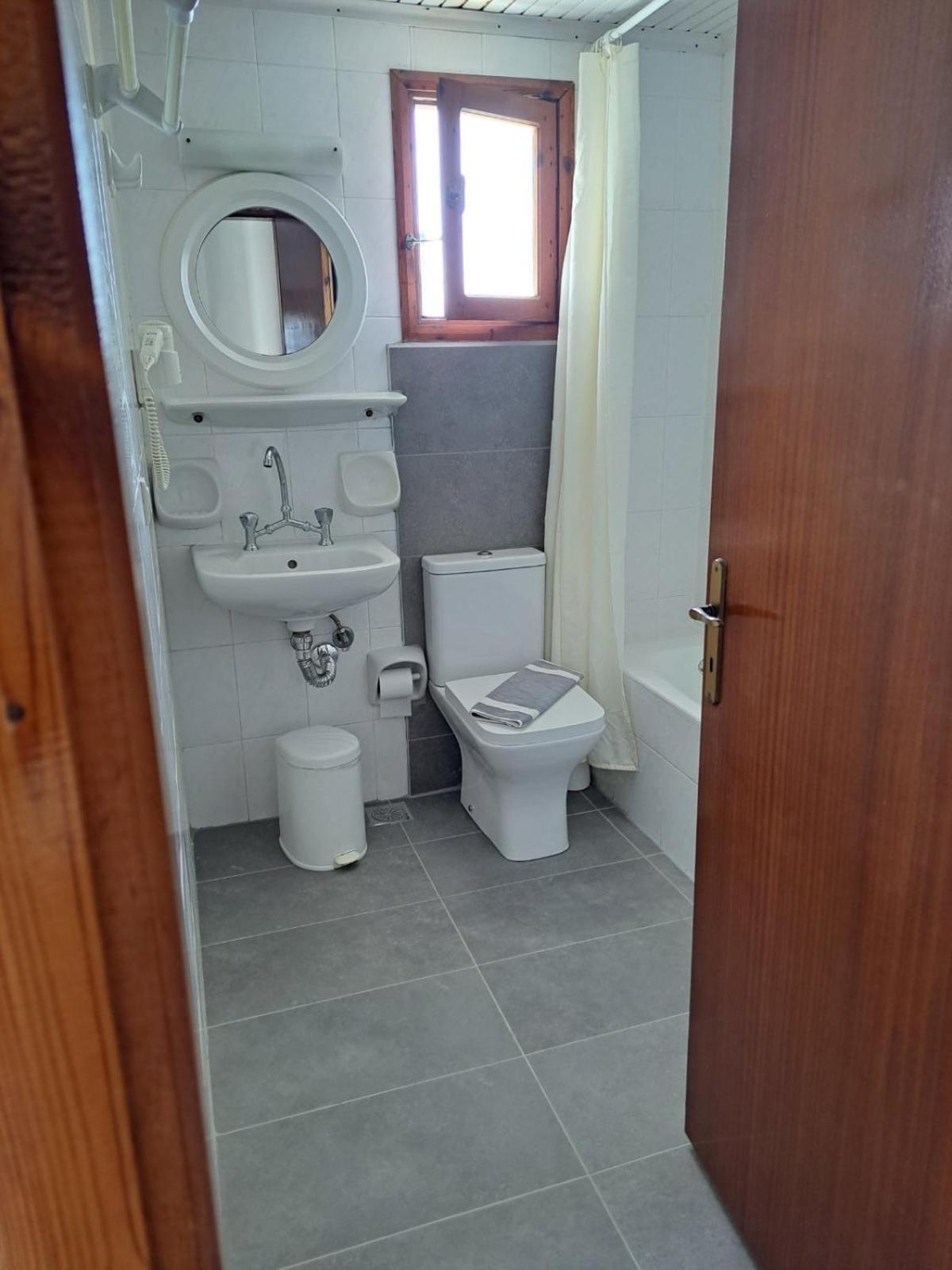 Two-Bedroom Apartment with Sea View photo 3