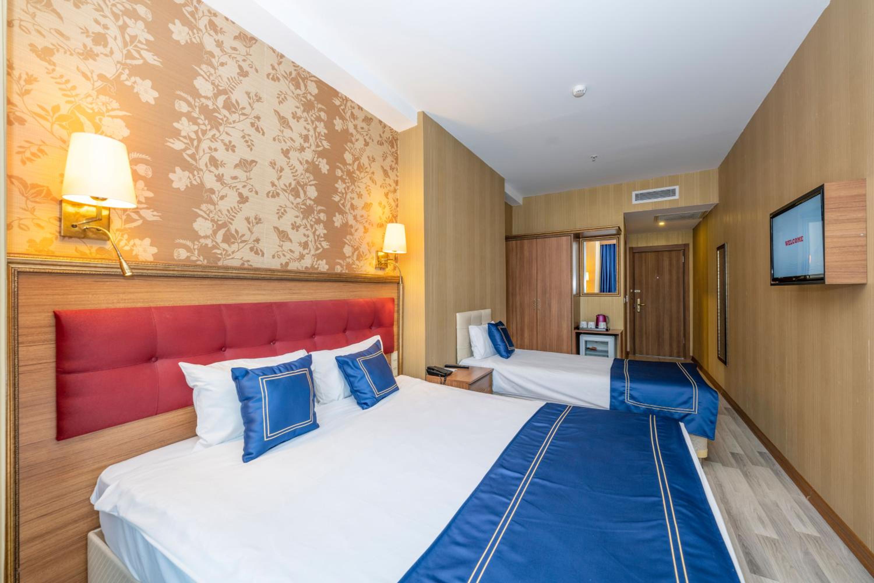 Triple Room photo 2