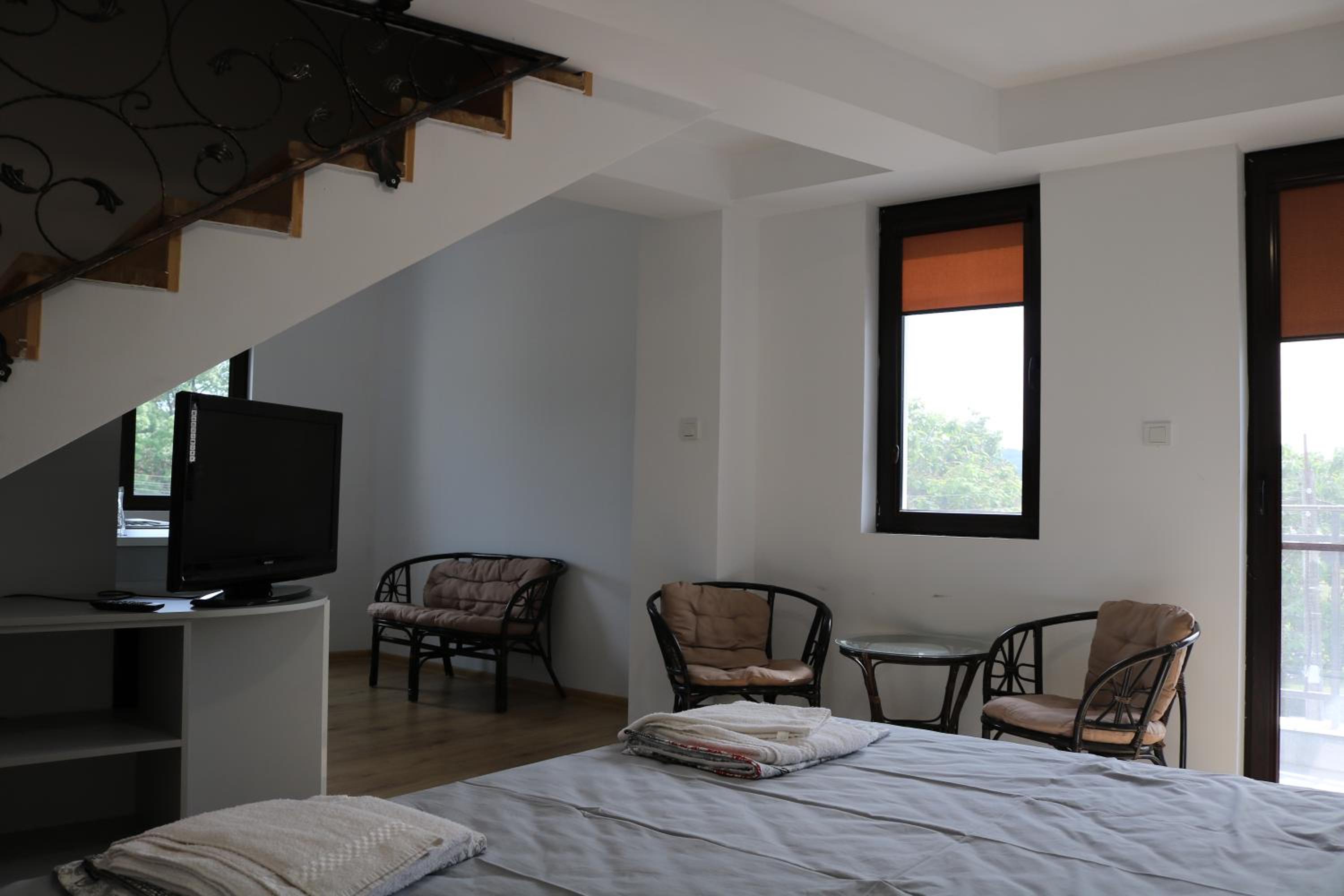 Maisonette photo 2