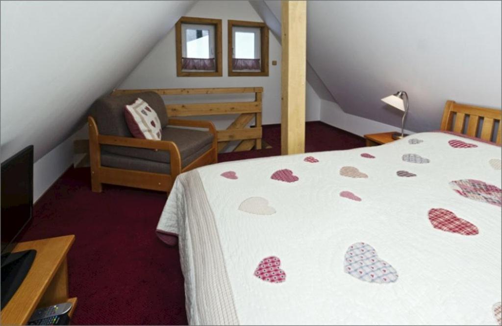 Economy Double Room photo 2