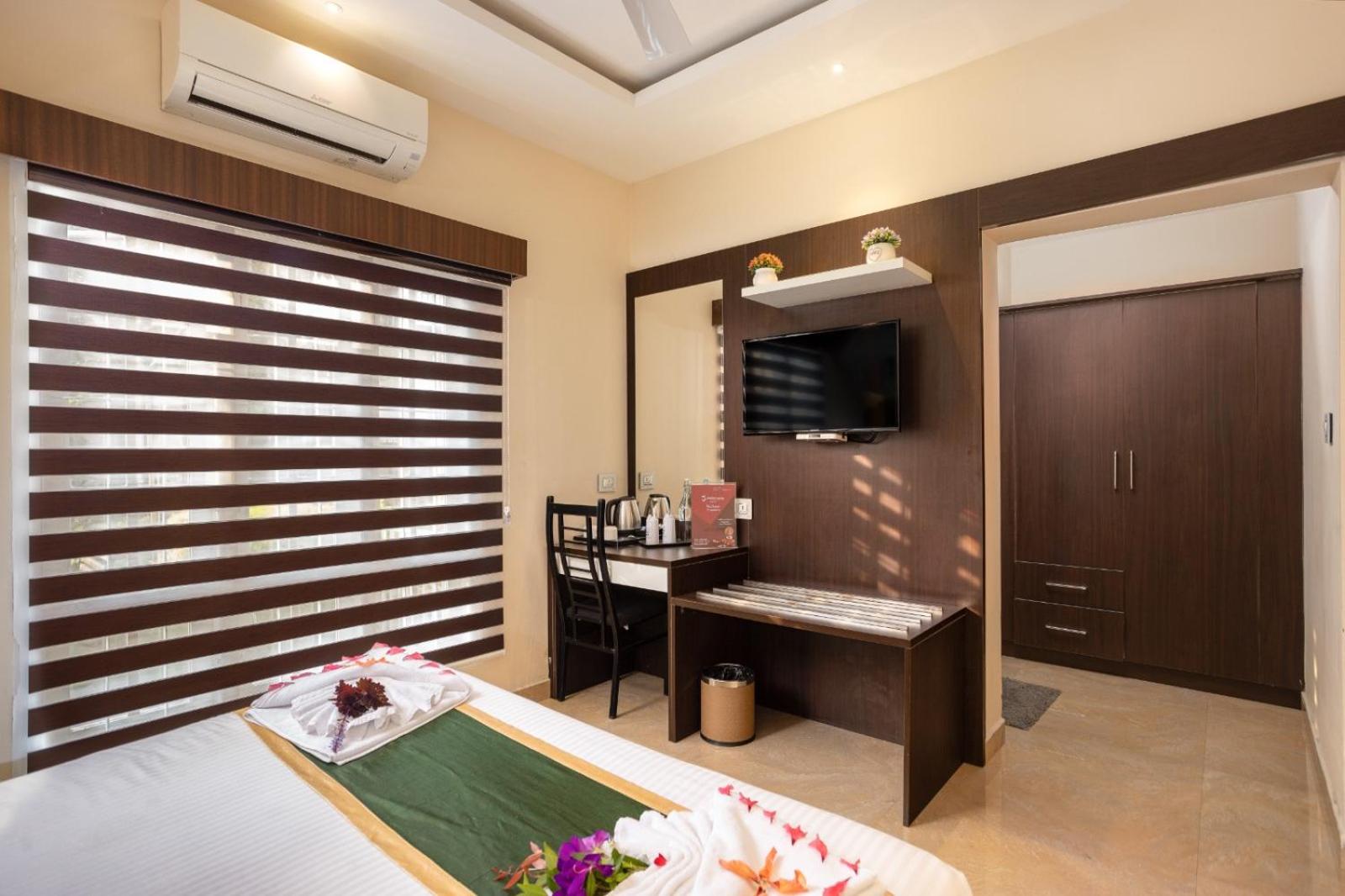 Deluxe Room - Photo 3