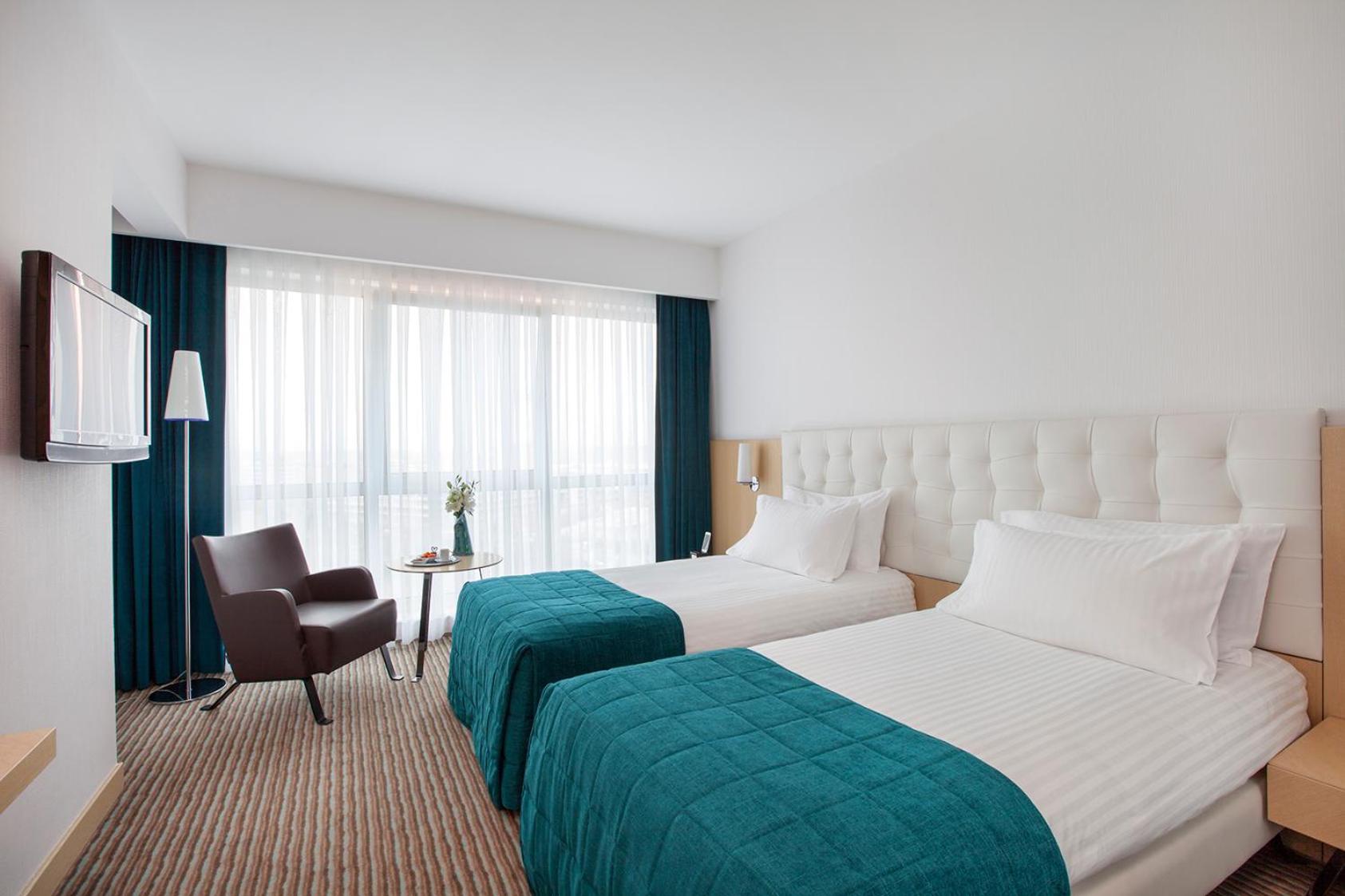 Standard Twin Room - Photo 4