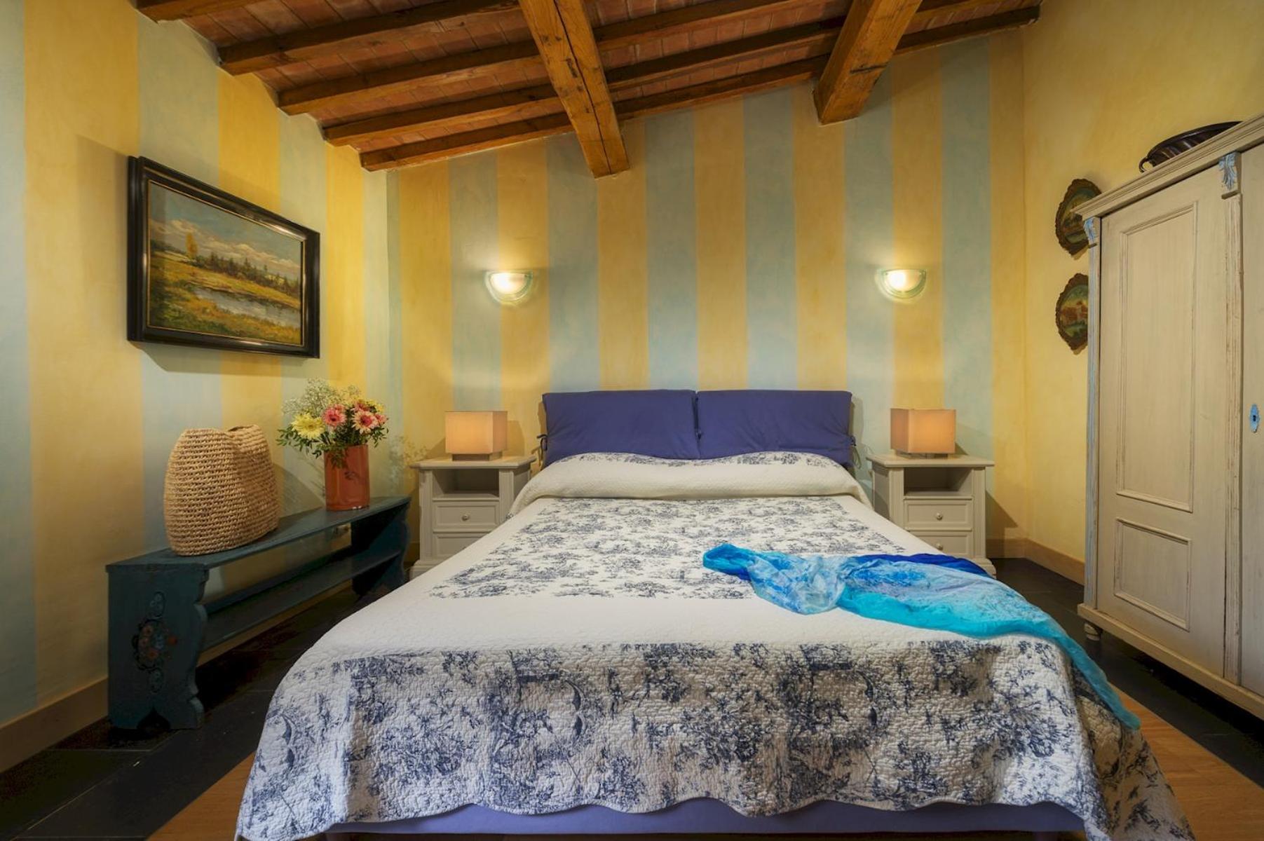 Five-Bedroom Villa photo 1