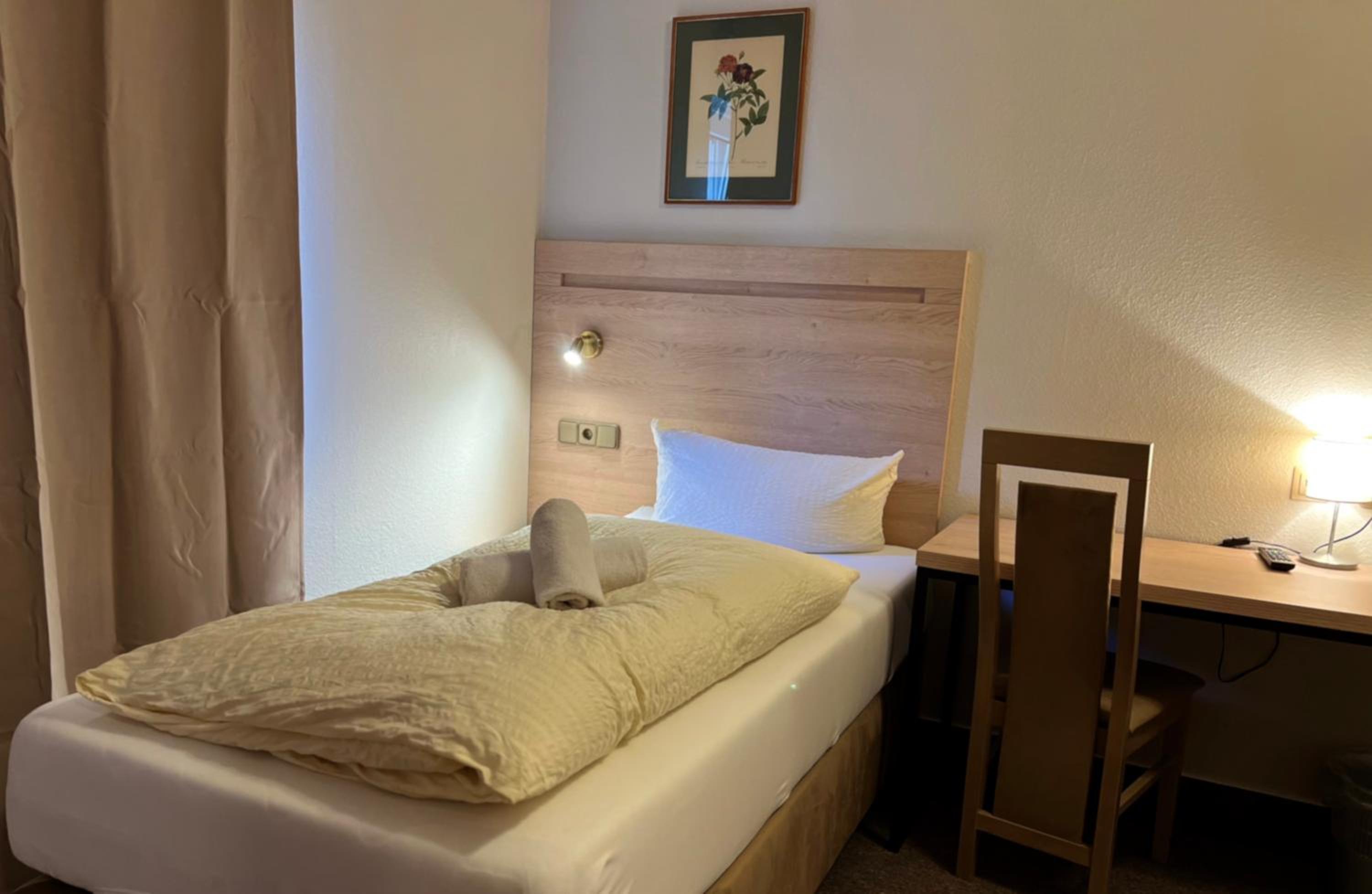 Comfort Twin Room - Photo 3