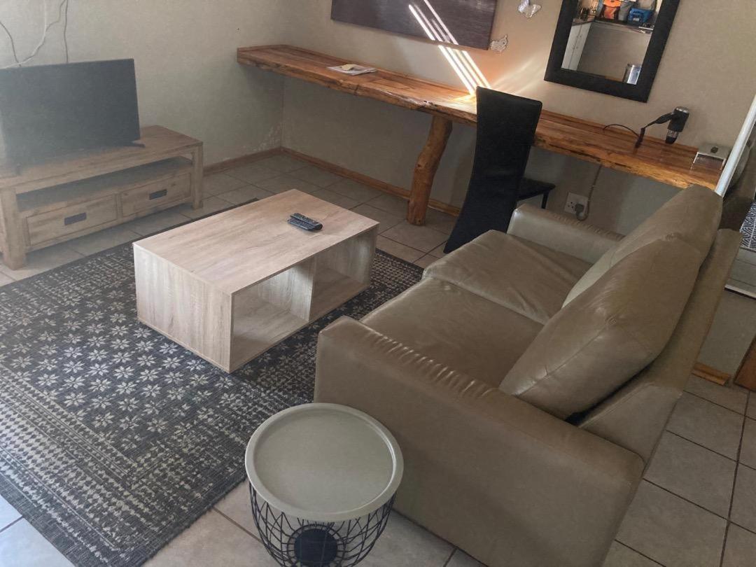 Standard Family Room - Photo 2