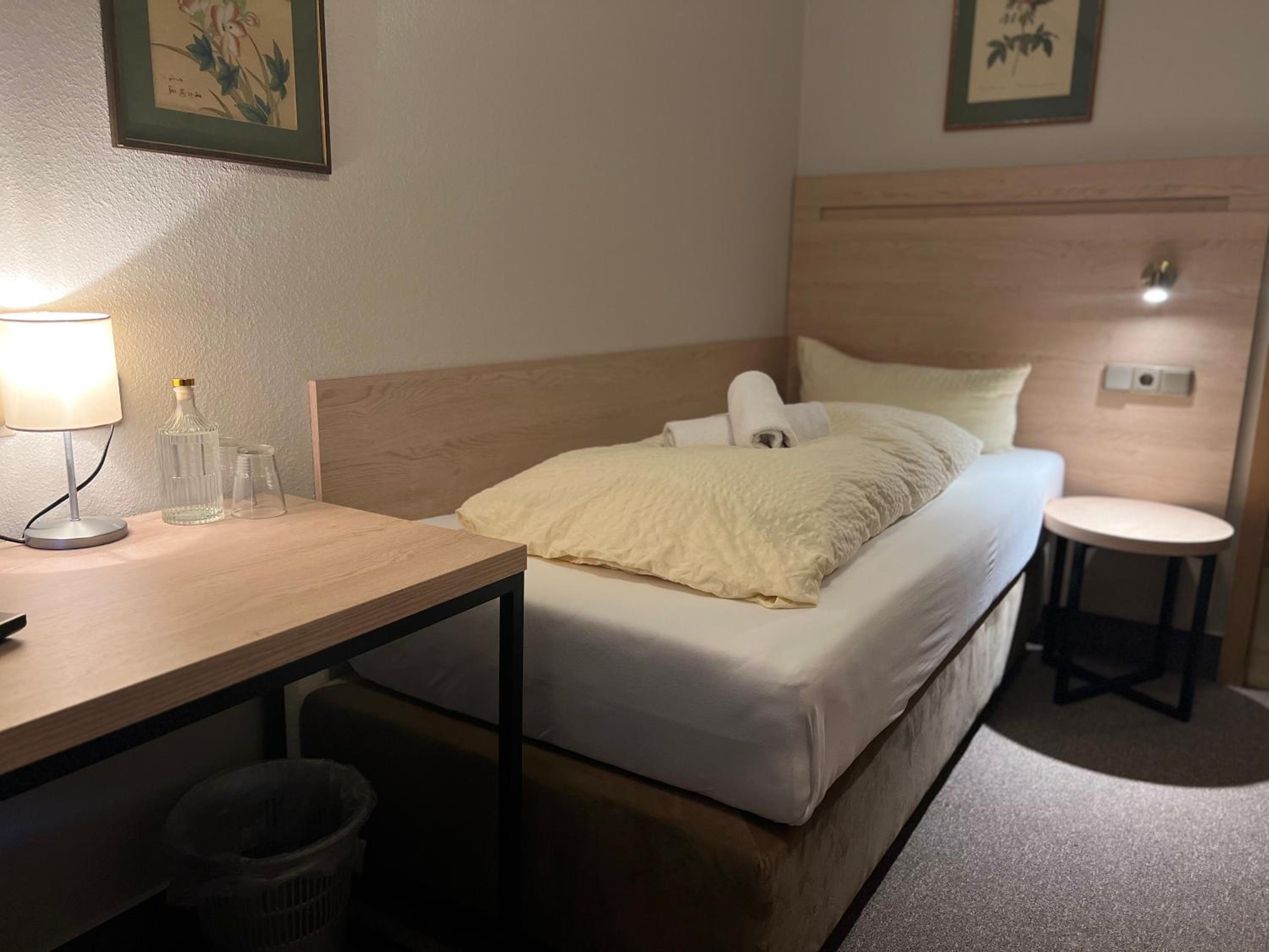Comfort Twin Room - Photo 4