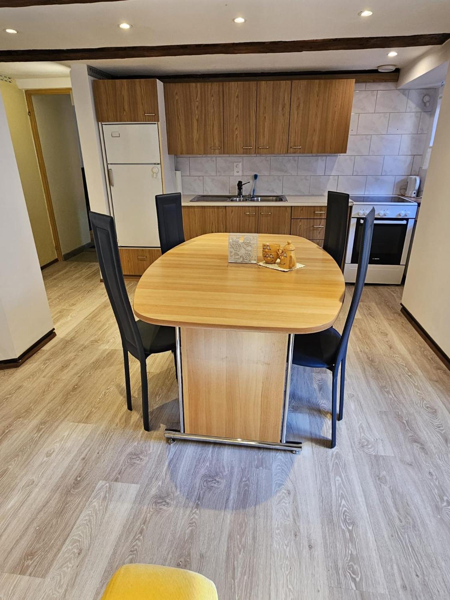 Two-Bedroom Apartment - Photo 4