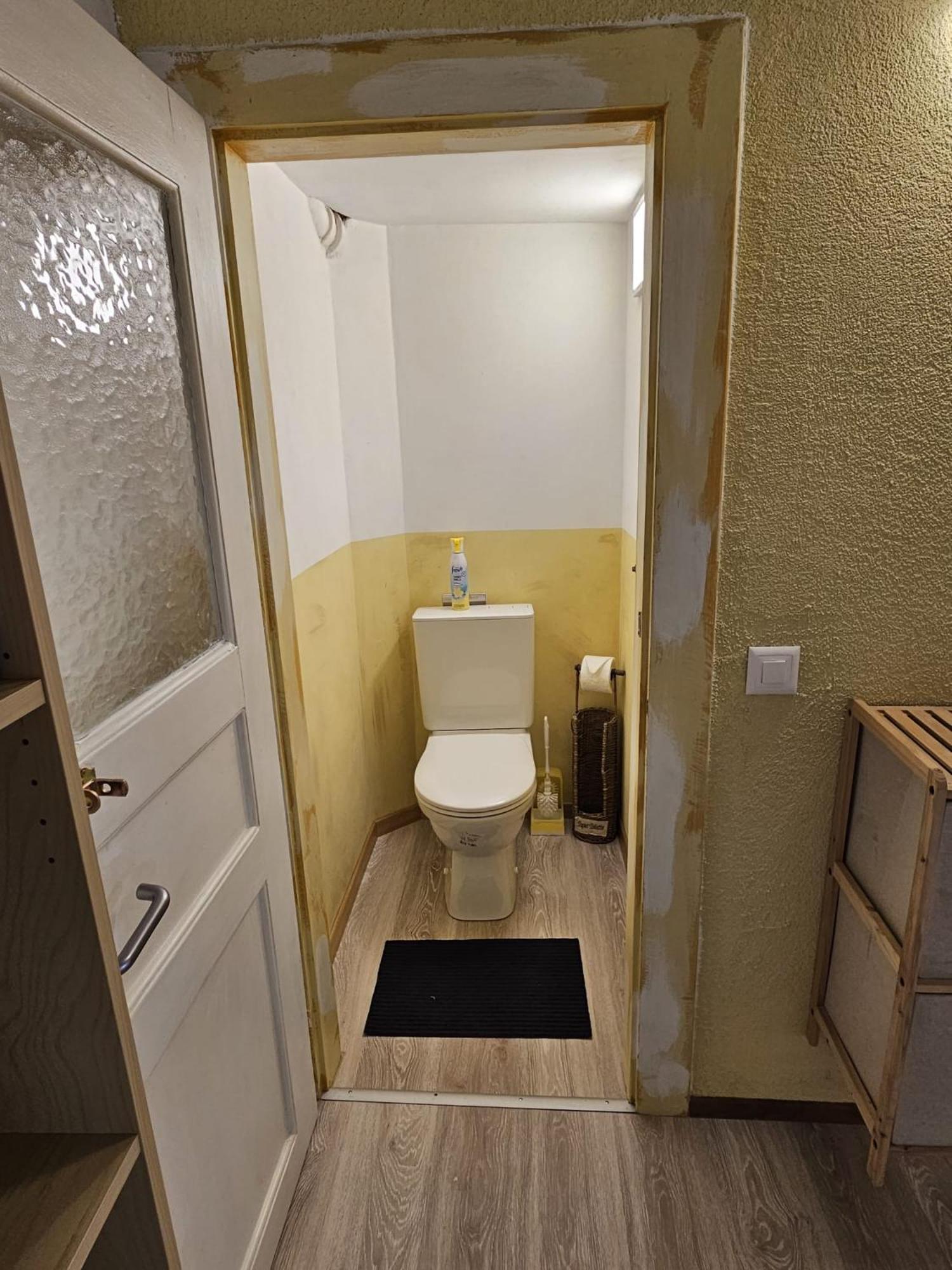 Two-Bedroom Apartment - Photo 18