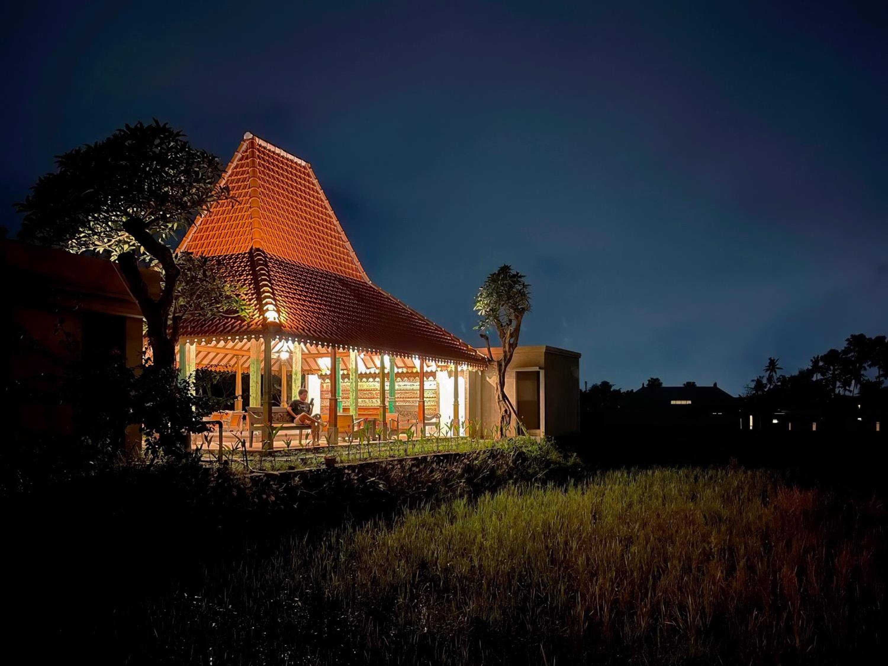 Two Bedroom Luxury Pool Villa - Photo 12