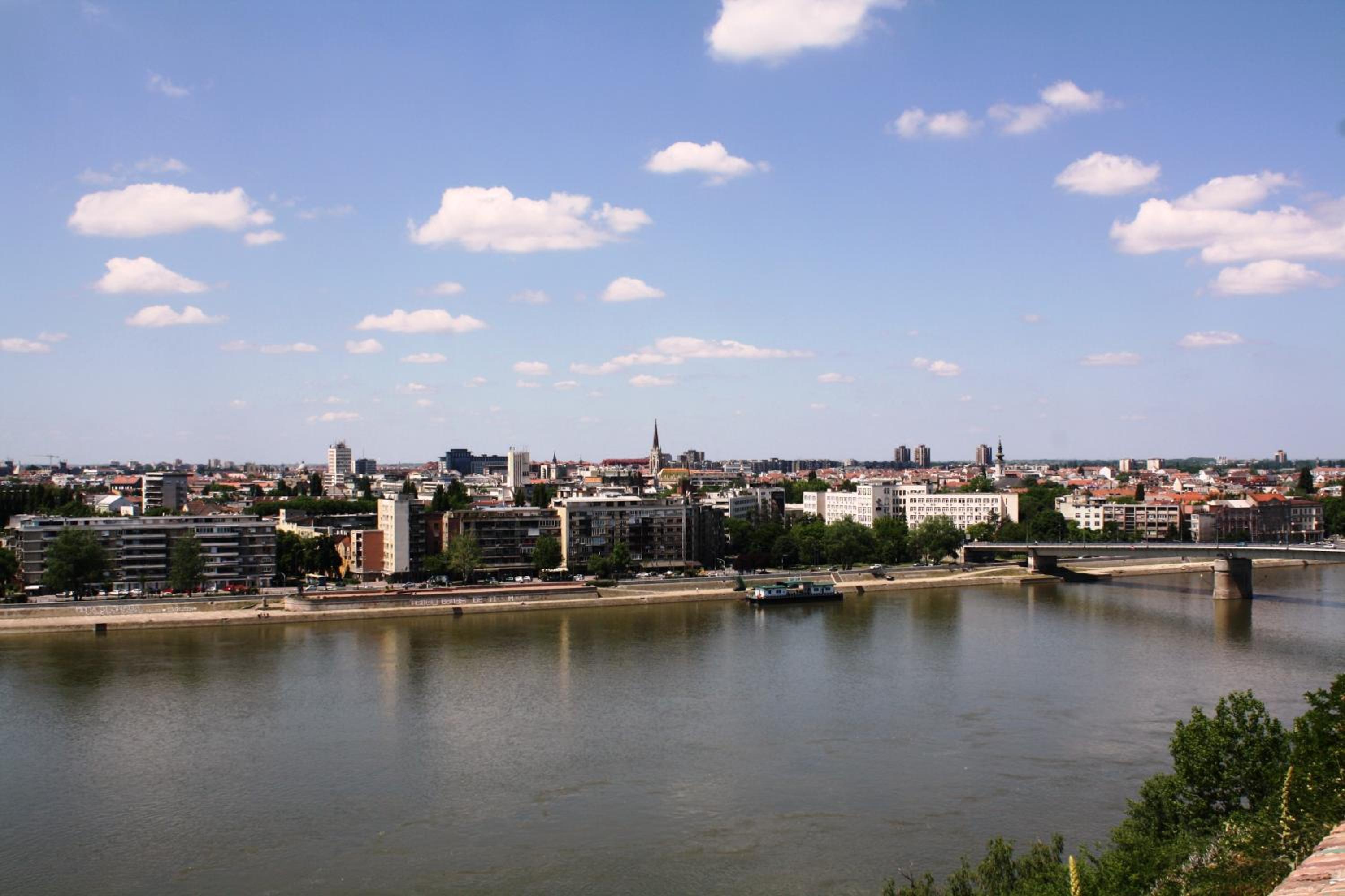 Double or Twin Room with River View - Photo 14