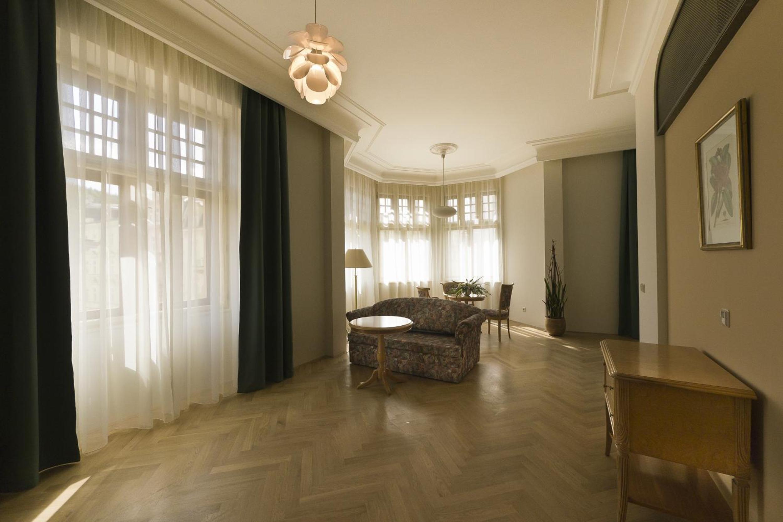 Junior Double Suite photo 3