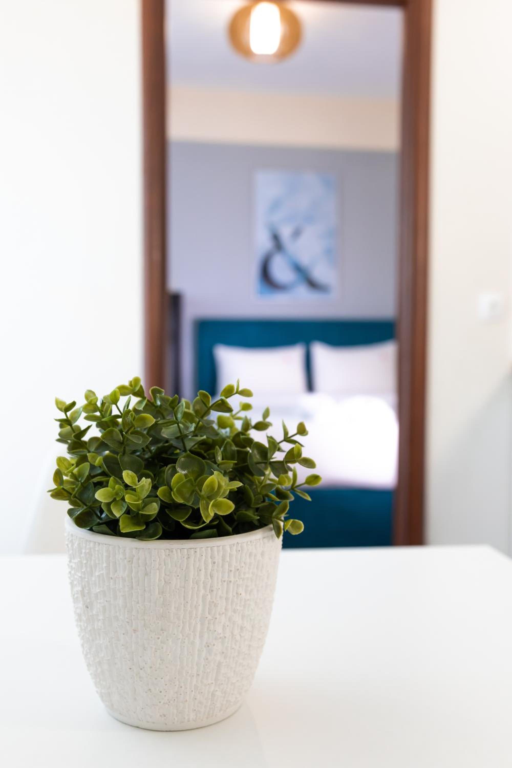 Two-Bedroom Apartment - Photo 4