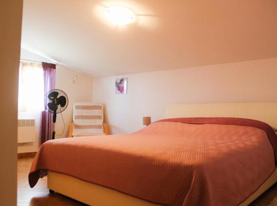 Comfort Two-Bedroom Apartment with Balcony - Third floor