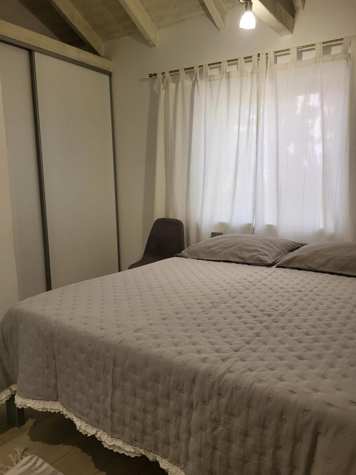 One-Bedroom Apartment - Photo 3