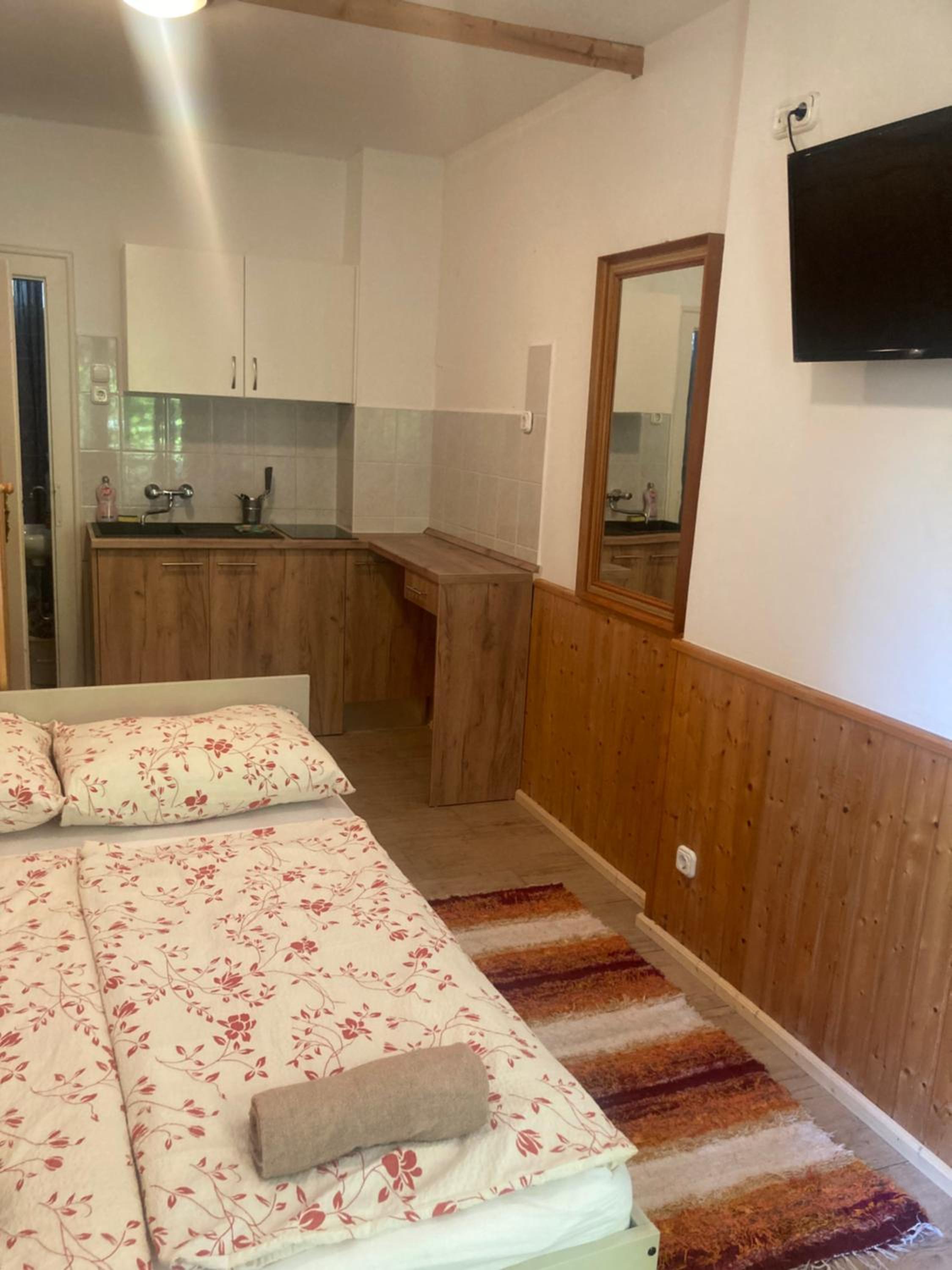 Double Room with Terrace - Photo 1