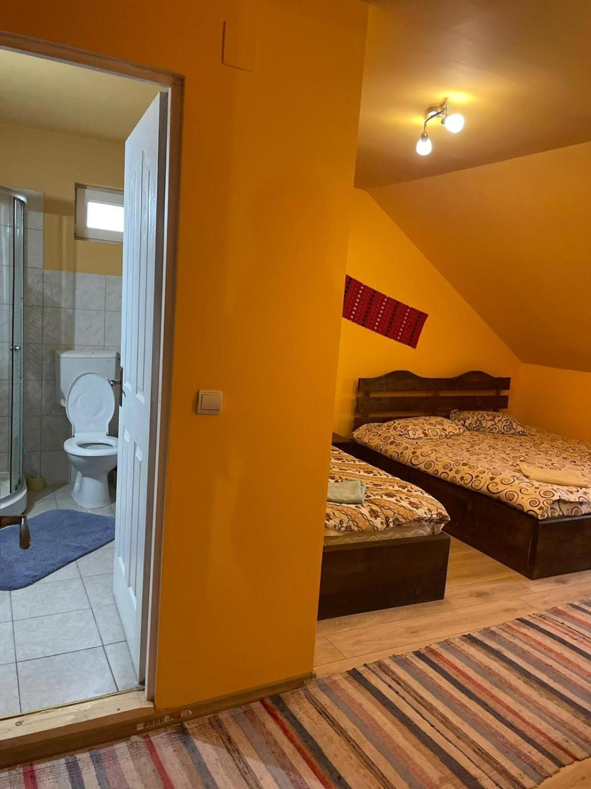 Deluxe Double Or Twin Room photo 1