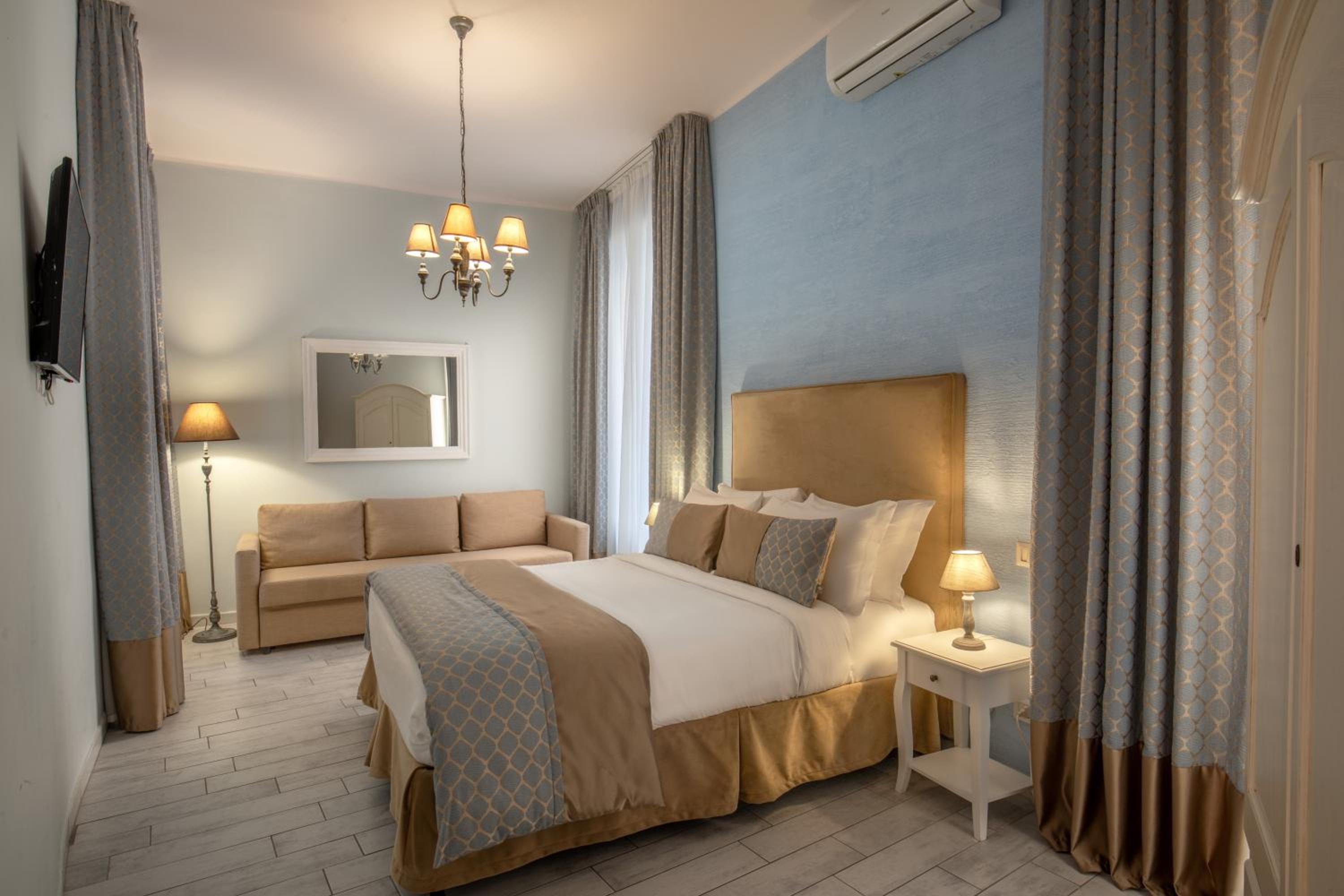 Double Room photo 2