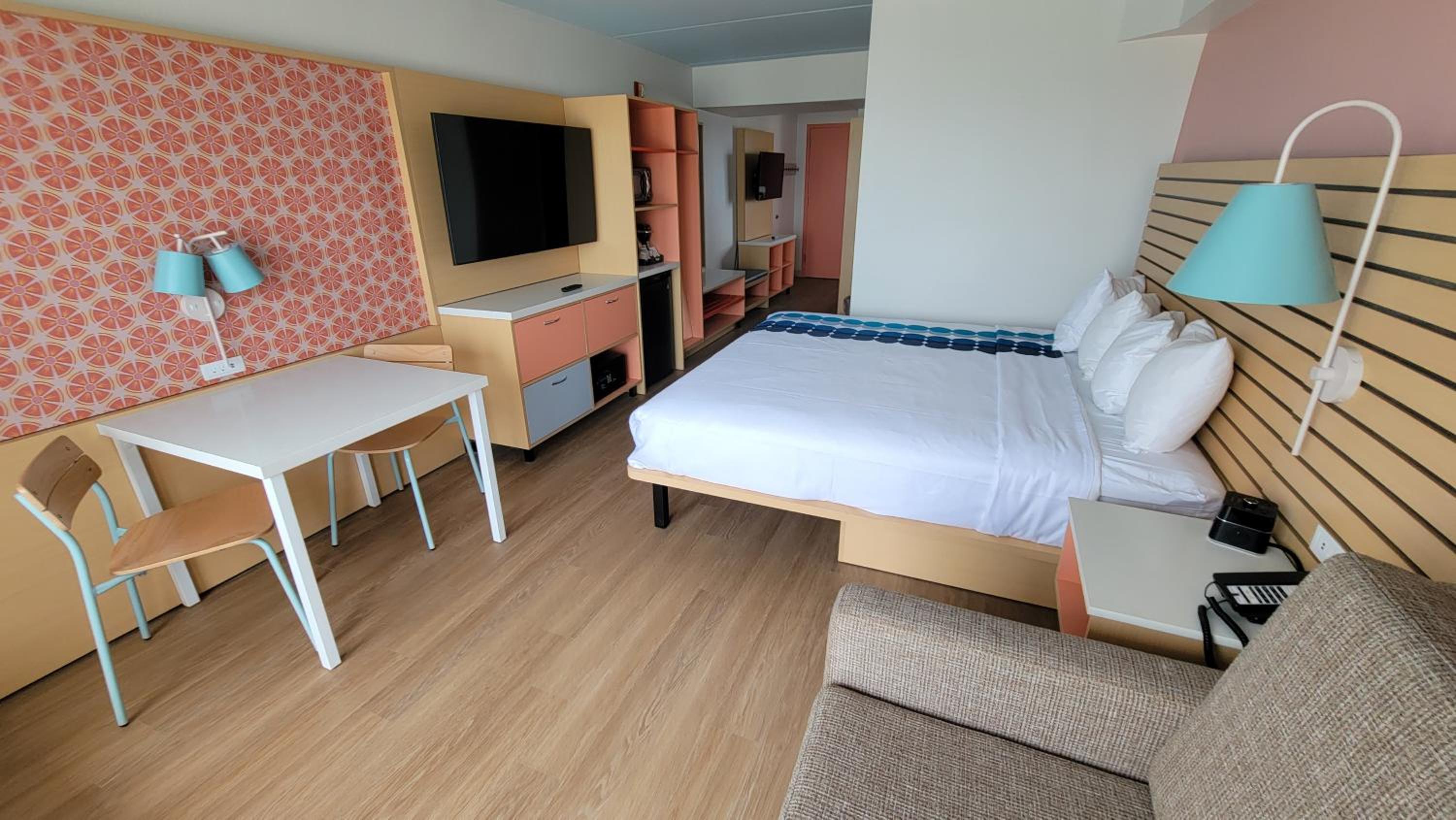 King Family Suite With Bunkbed photo 3