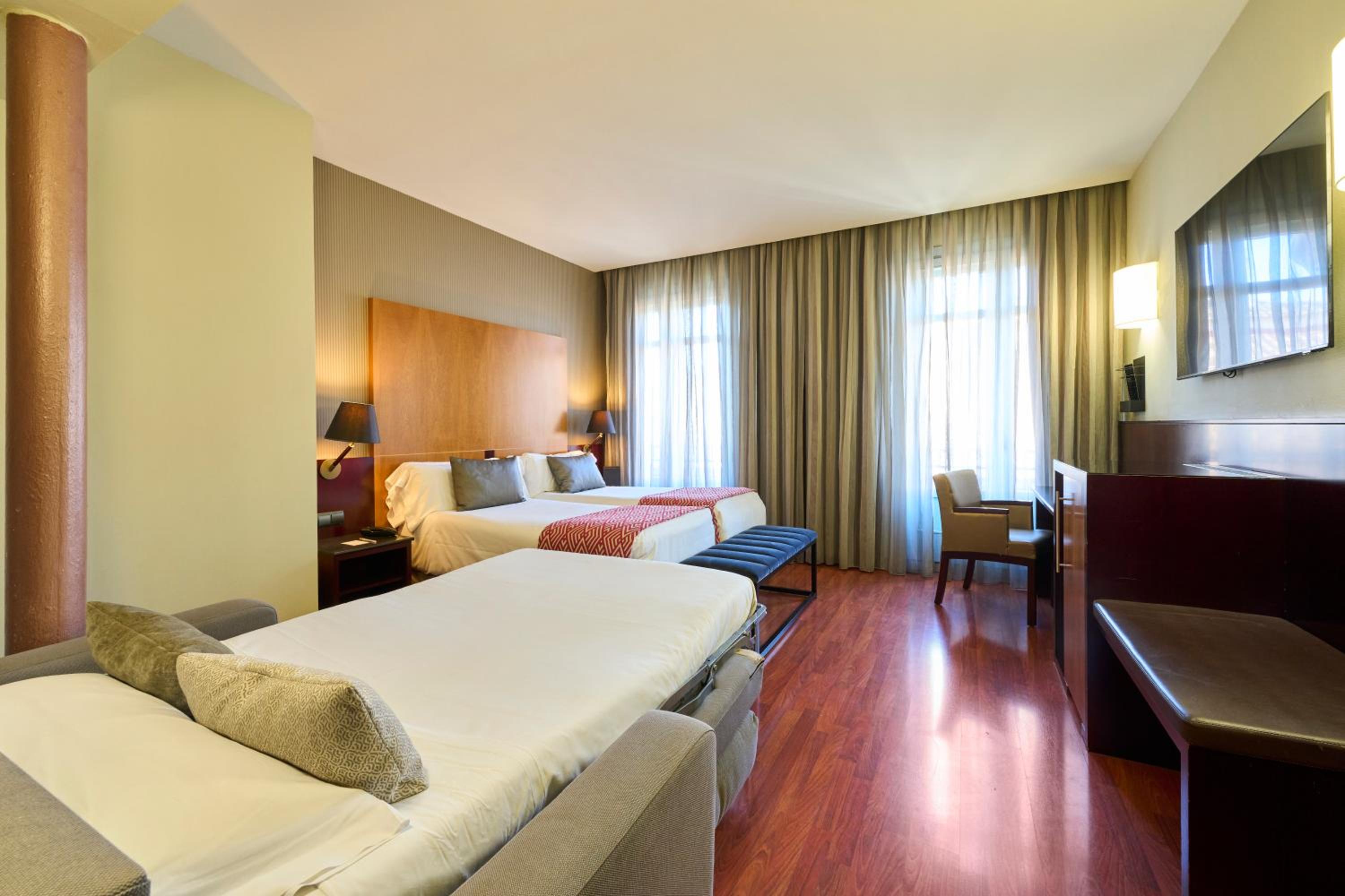 Triple Room - Photo 1