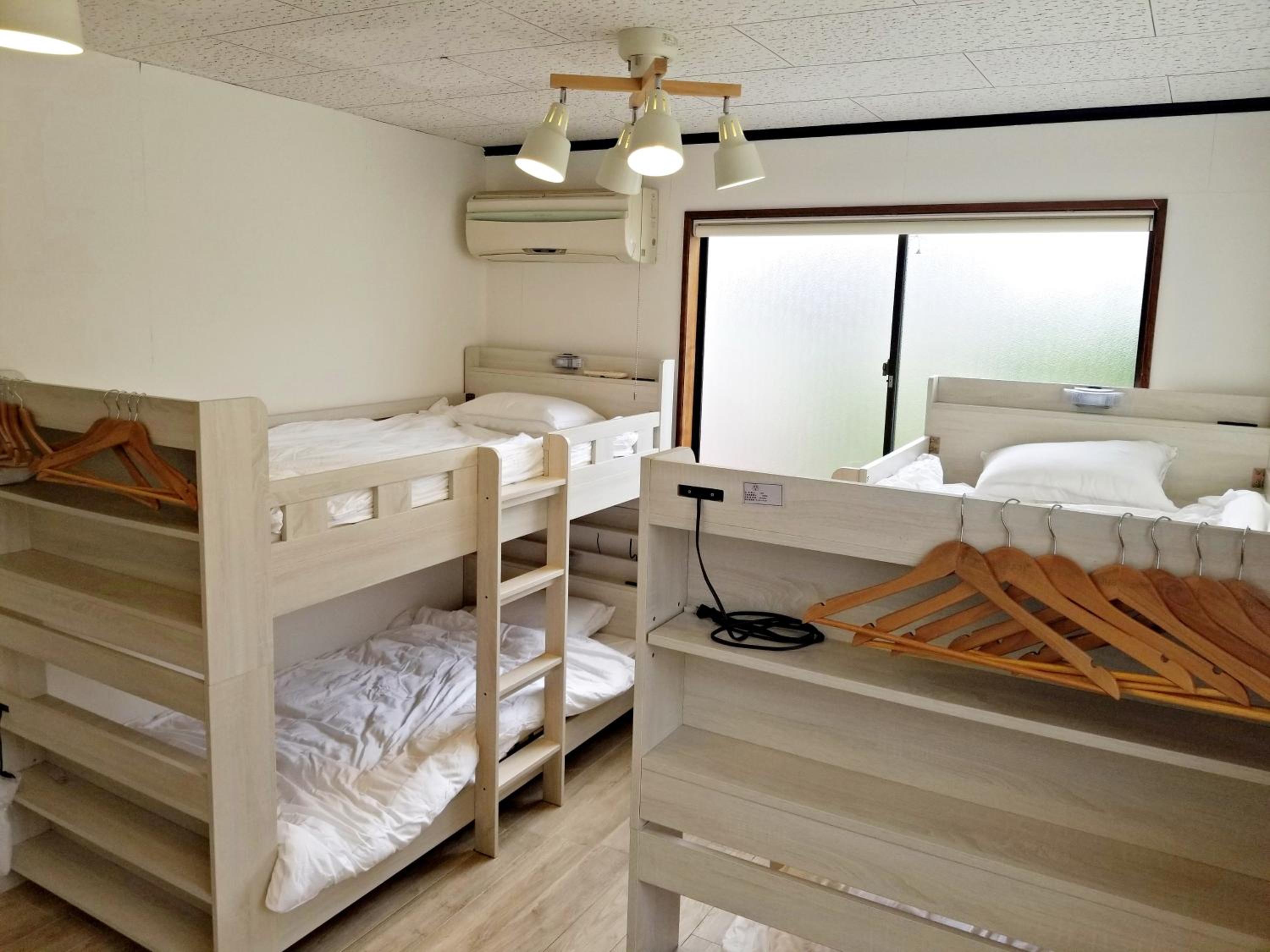 Two-Bedroom Apartment - Photo 2