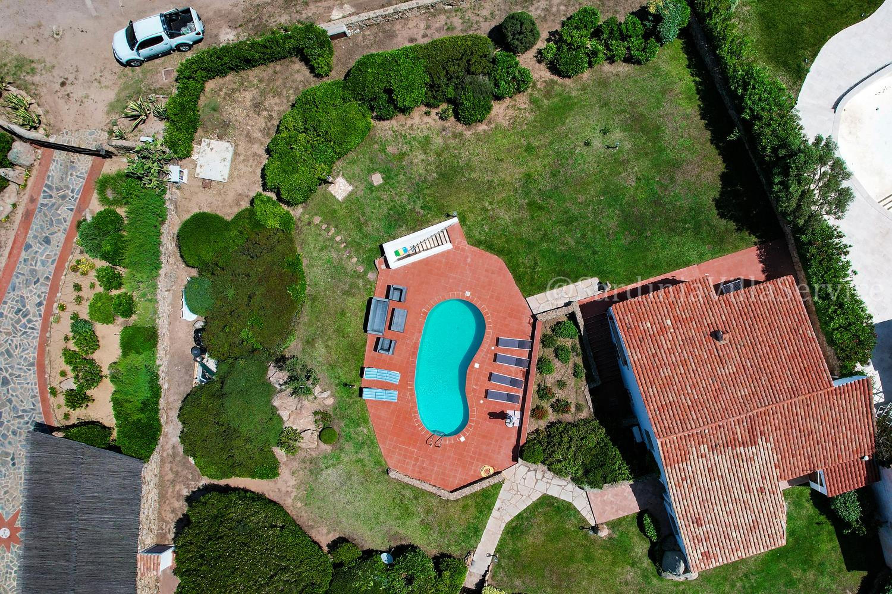 Villa photo 3