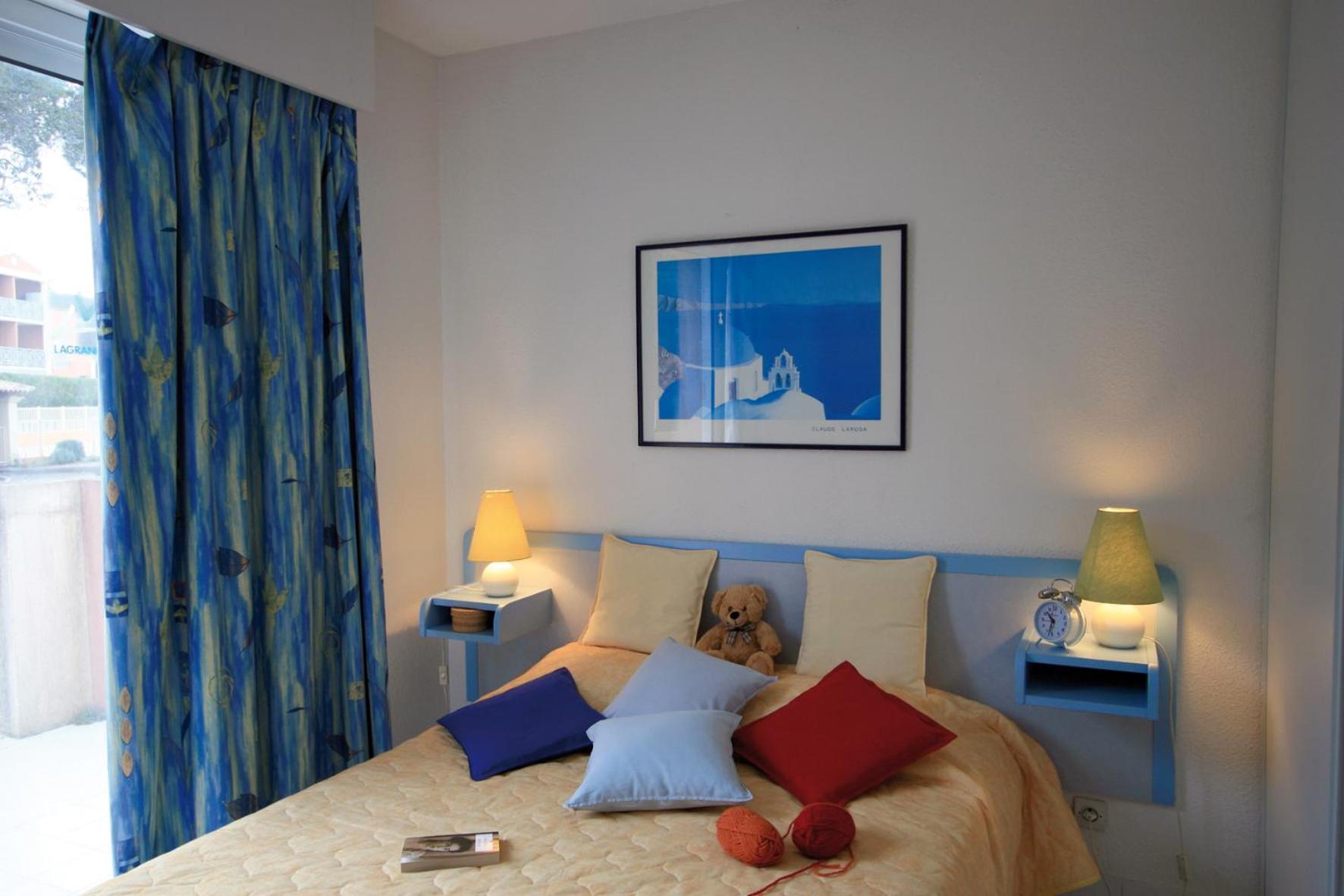 One-Bedroom Apartment (4 Adults)