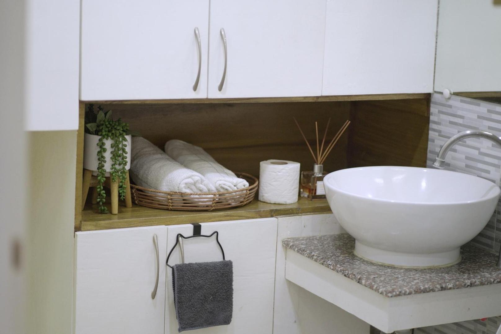 One-Bedroom Apartment - Photo 36