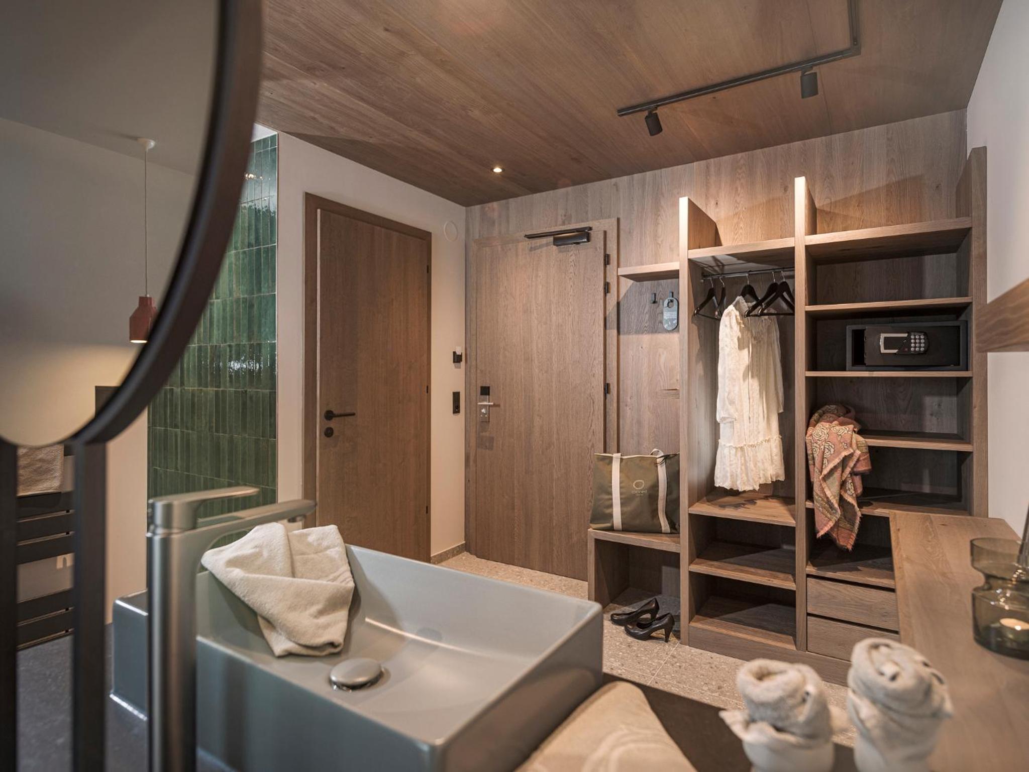 Budget Double Room - Photo 1
