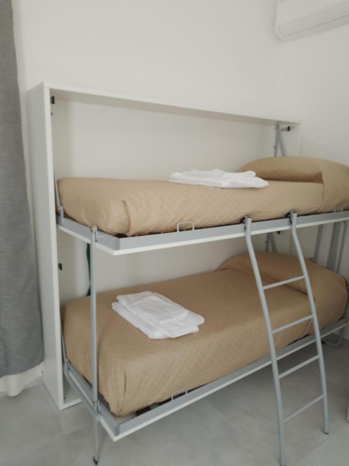 Quadruple Room with Bathroom