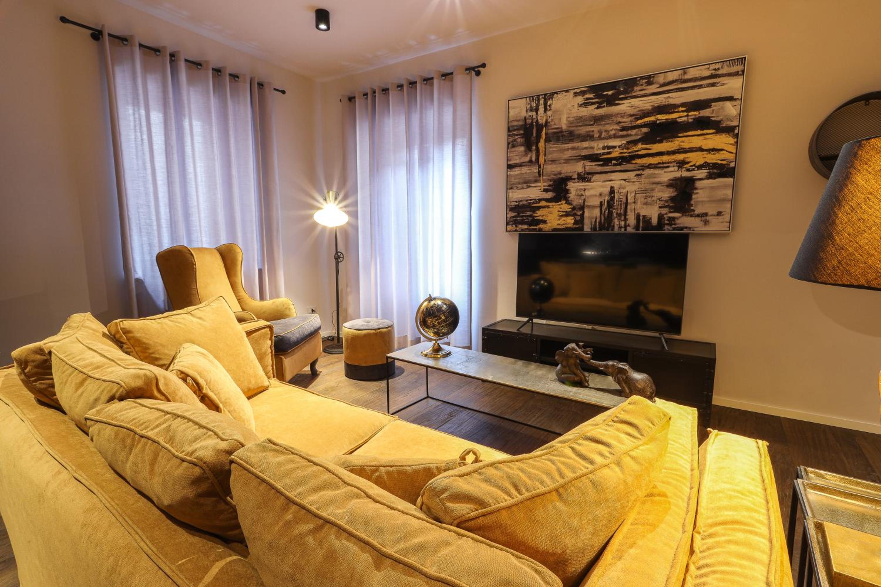Two-Bedroom Apartment photo 2