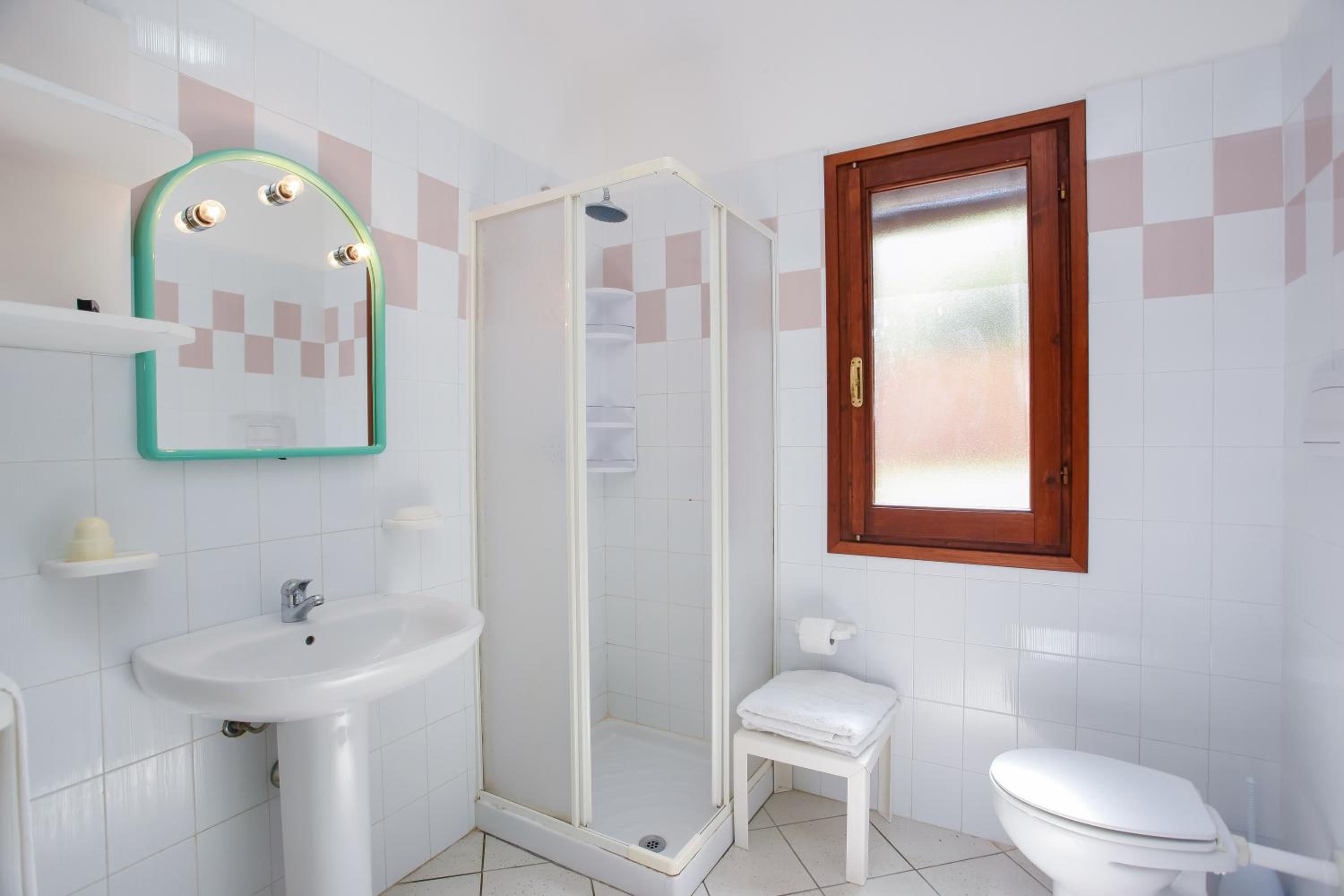 One-Bedroom House photo 3
