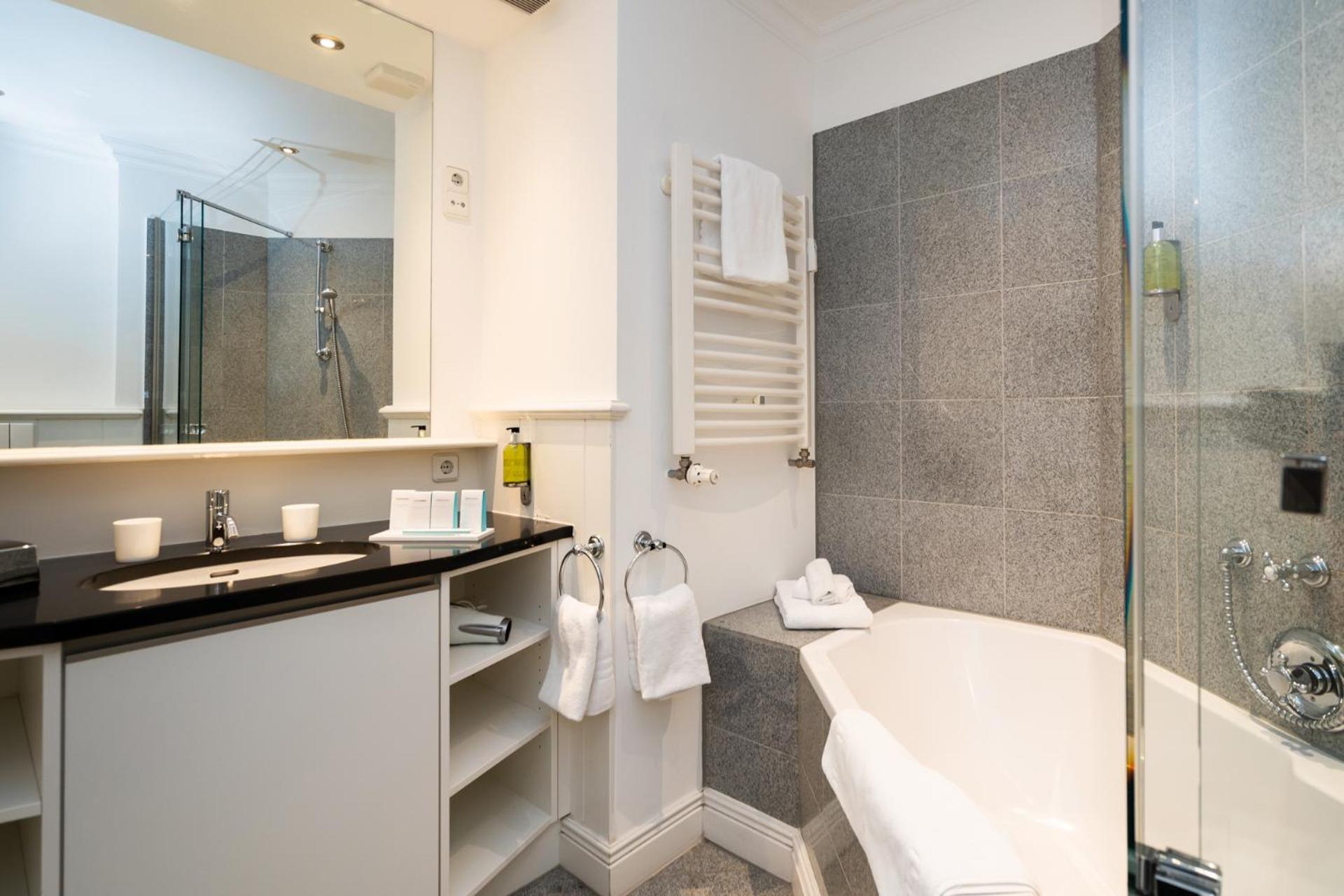 Junior Suite - Photo 3