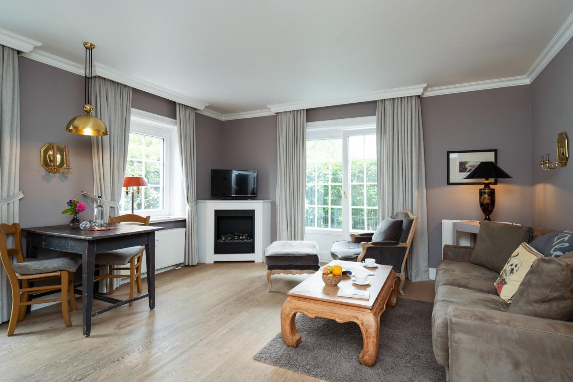 Deluxe Suite - Photo 1