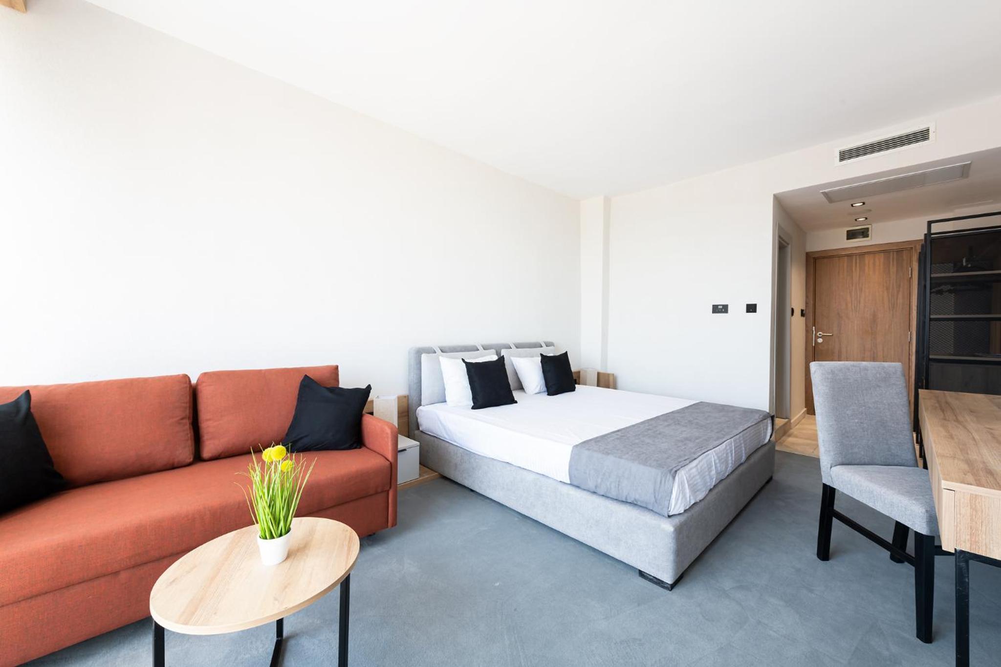 Standard Double Room - Photo 2