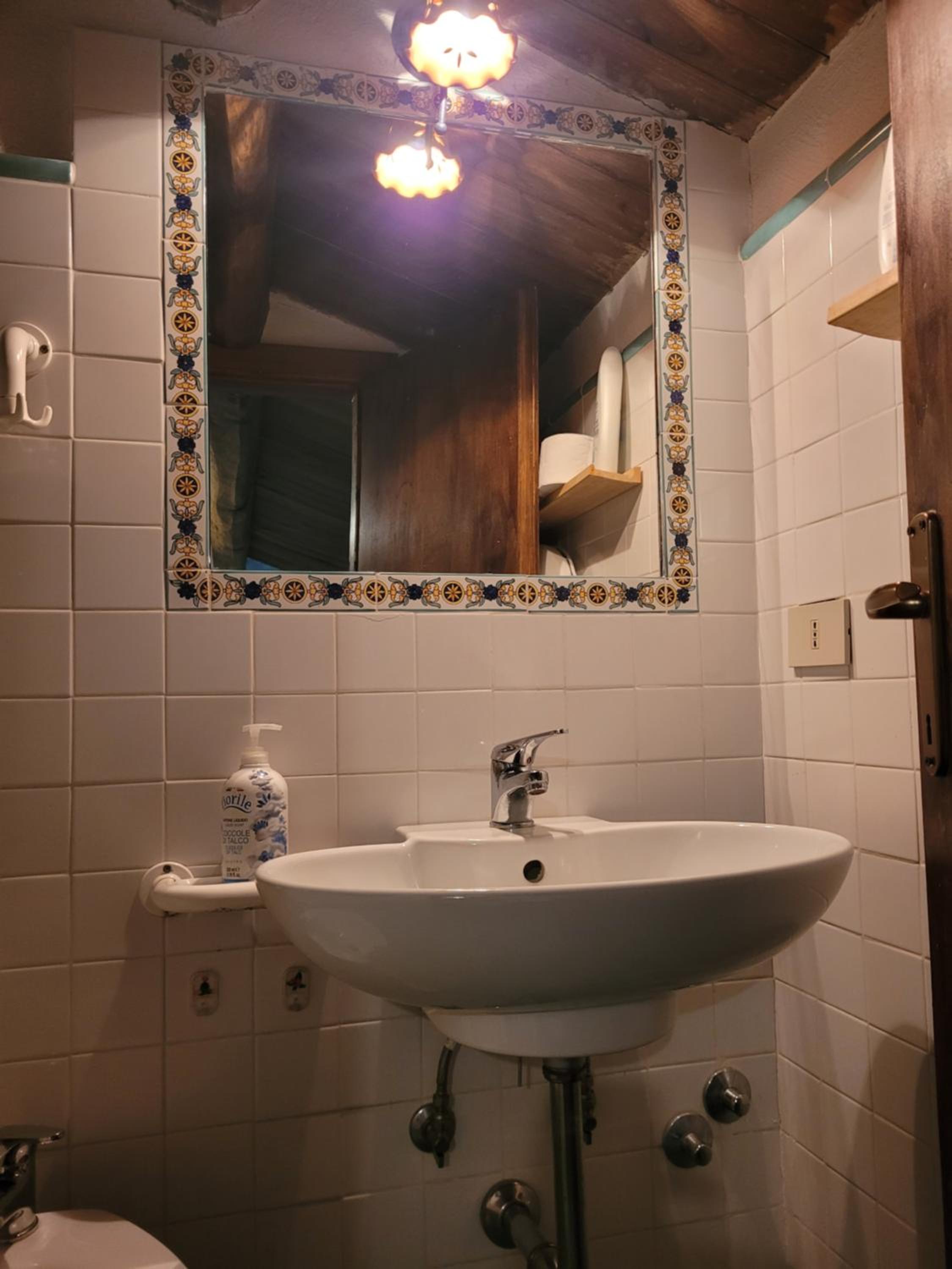 One-Bedroom House photo 2