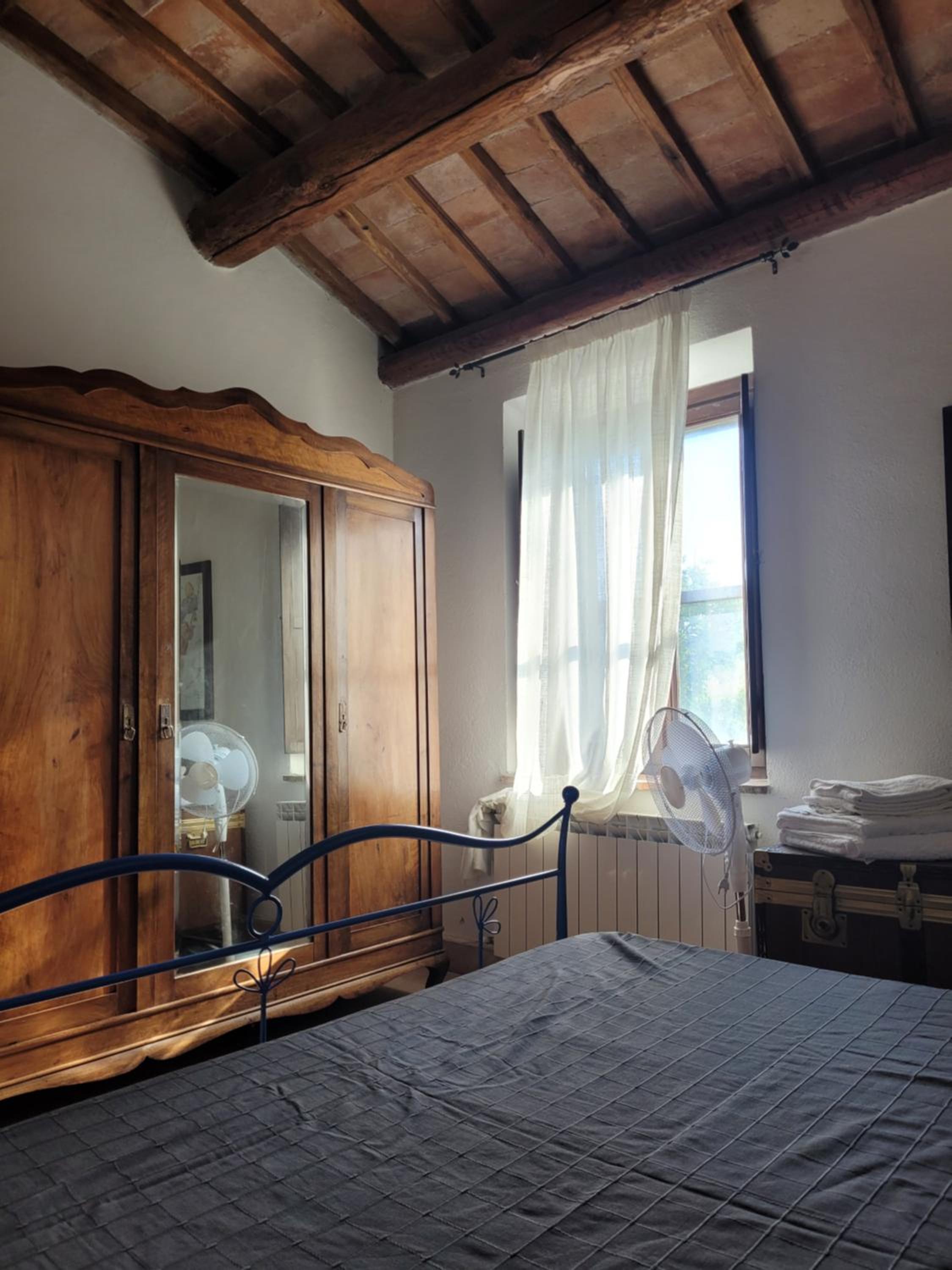 Two-Bedroom House - Photo 11