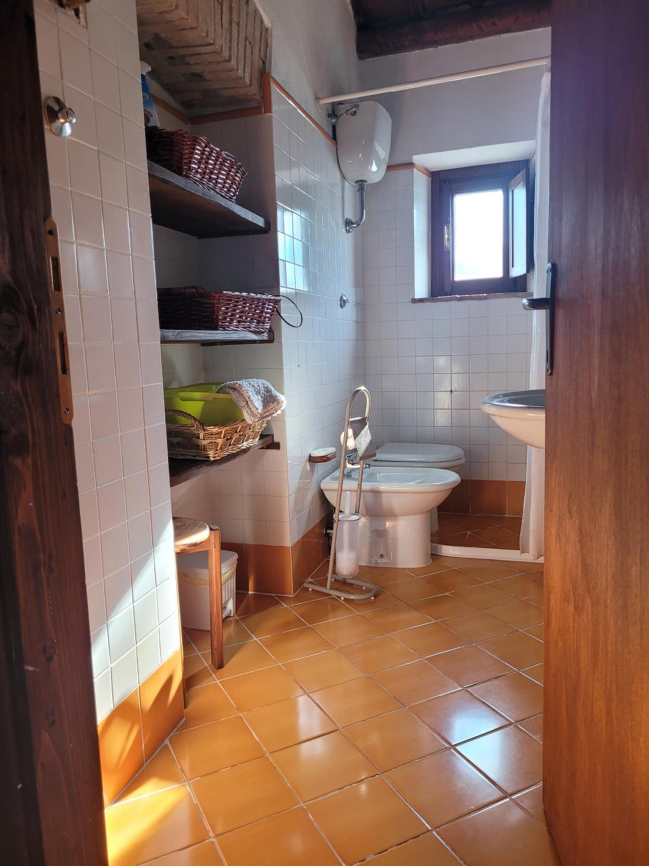 Two-Bedroom House - Photo 14